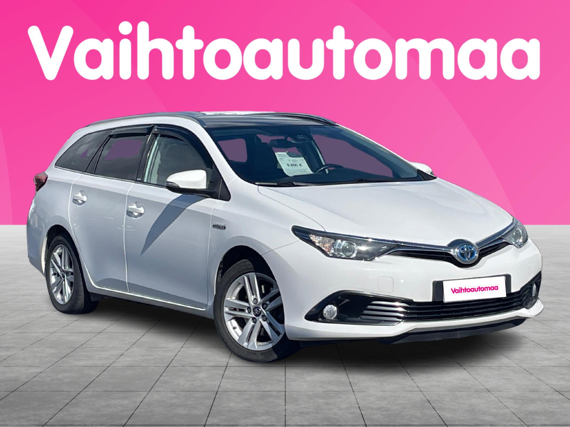 TOYOTA Auris 2016
