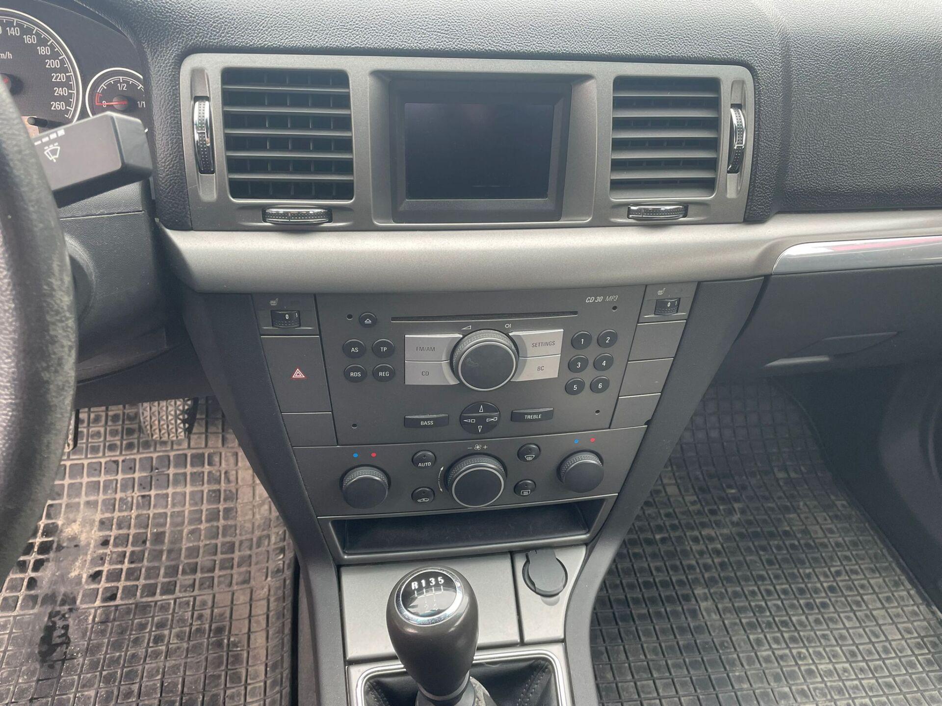 OPEL Vectra 2006