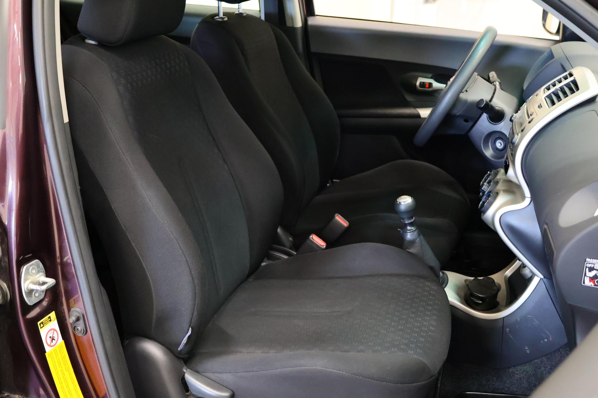 TOYOTA Urban Cruiser 2009