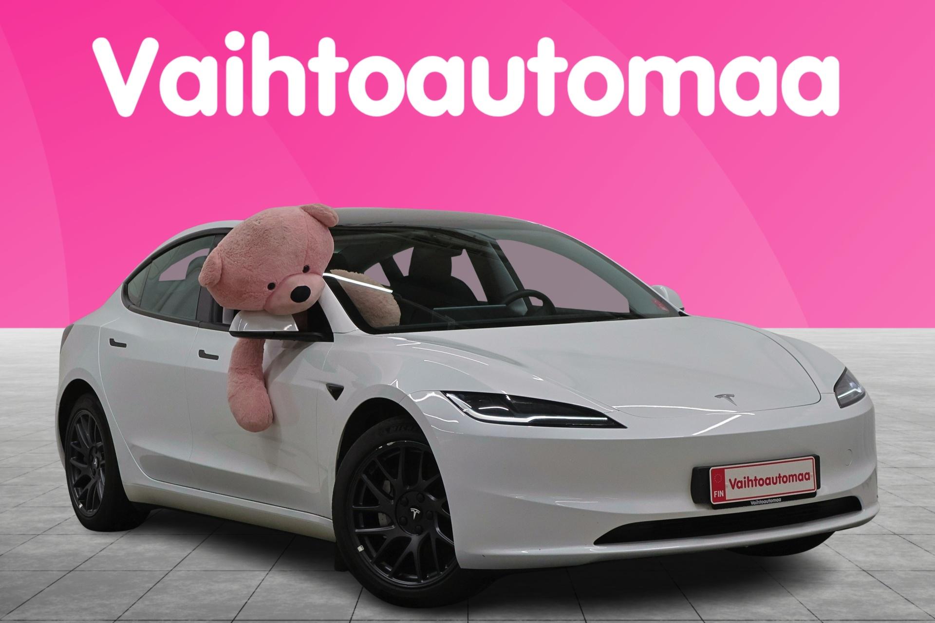 TESLA Model 3 2024