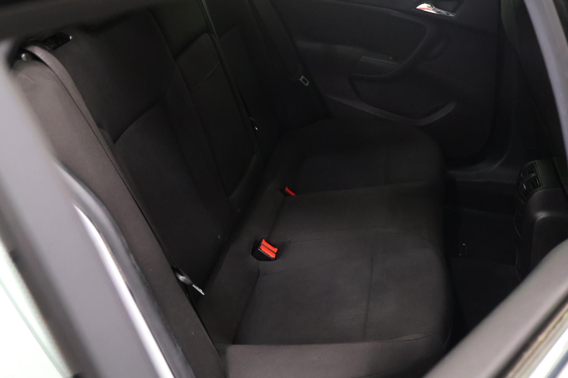 OPEL Insignia 2013