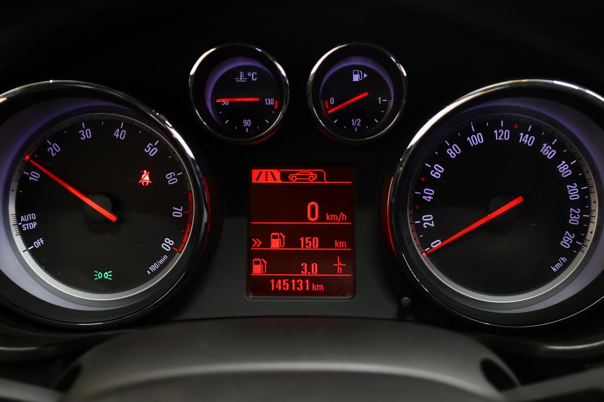 OPEL Insignia 2013