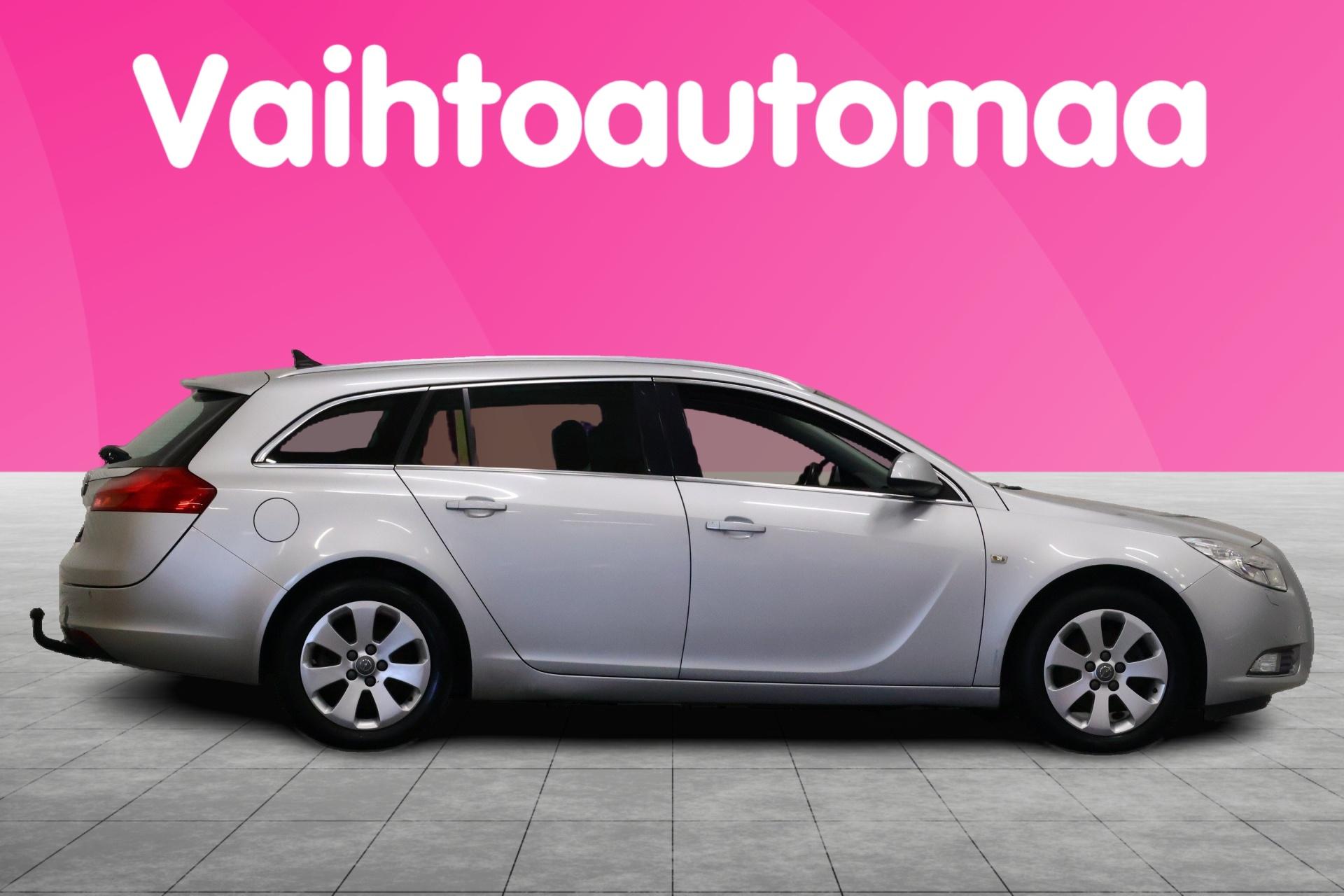 OPEL Insignia 2013