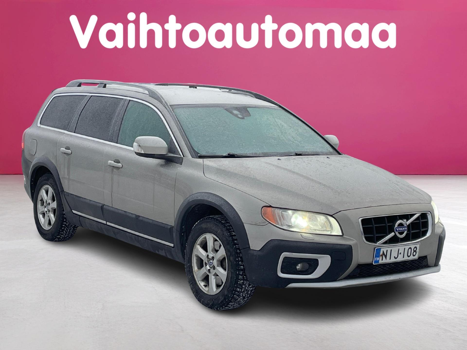 VOLVO XC70 2011