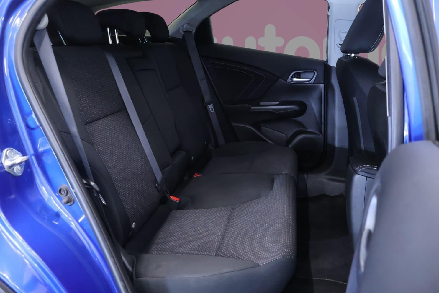 HONDA Civic 2015