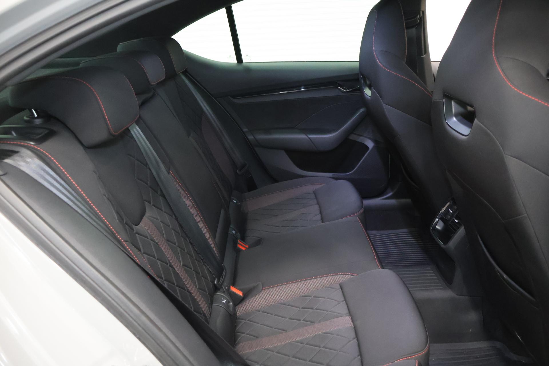 SKODA Octavia 2021