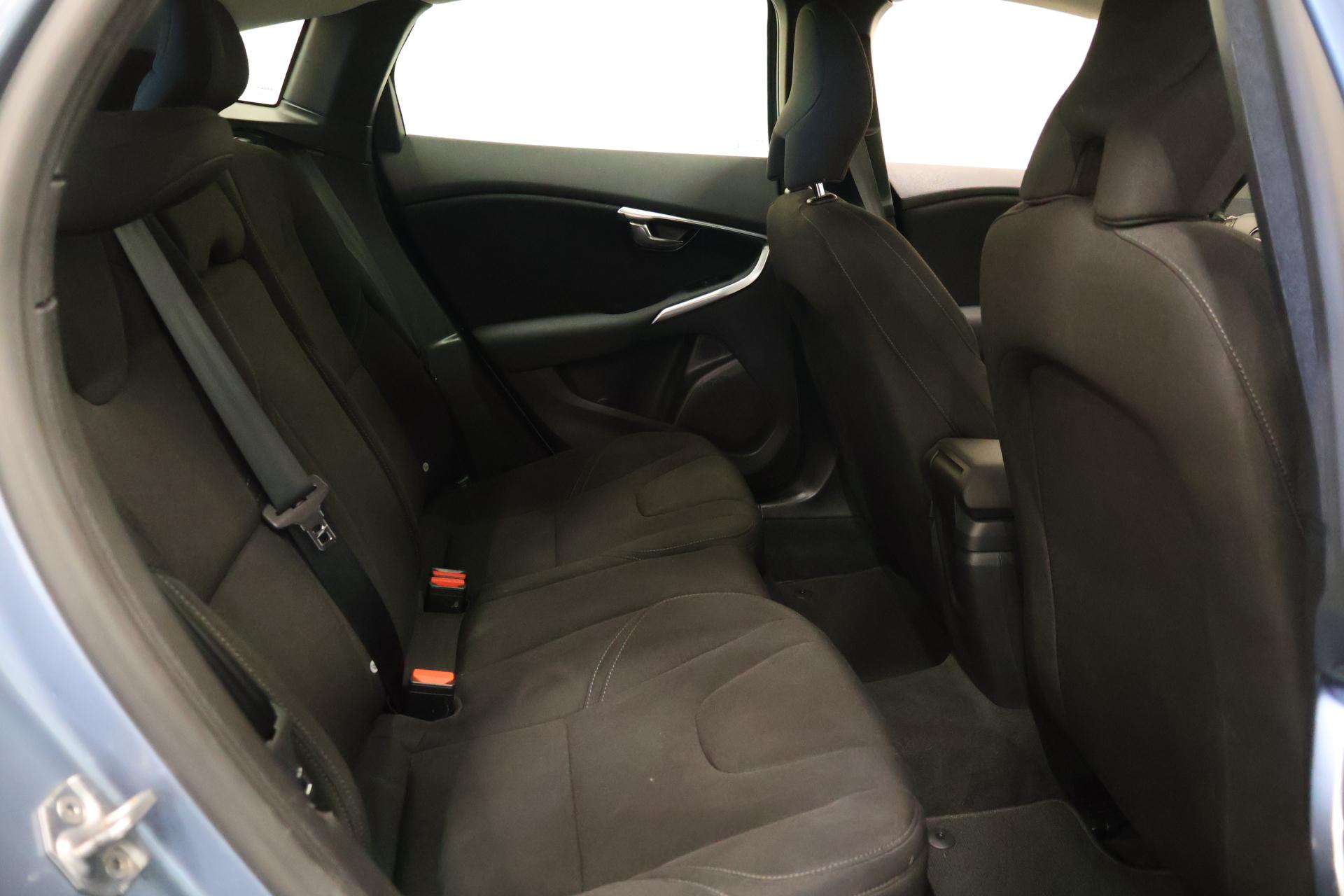 VOLVO V40 Cross Country 2018