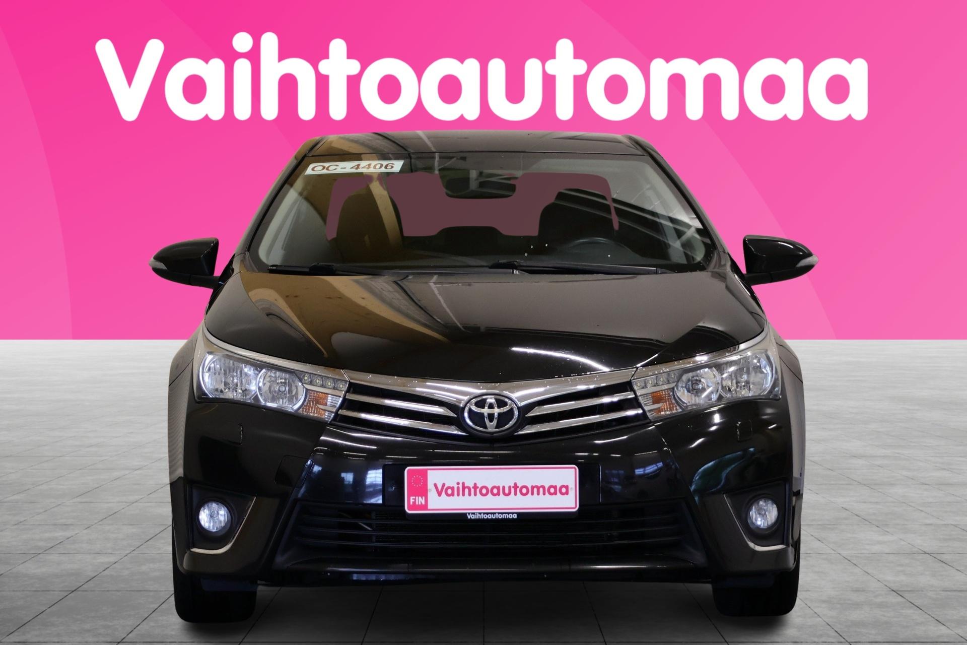 TOYOTA Corolla 2014