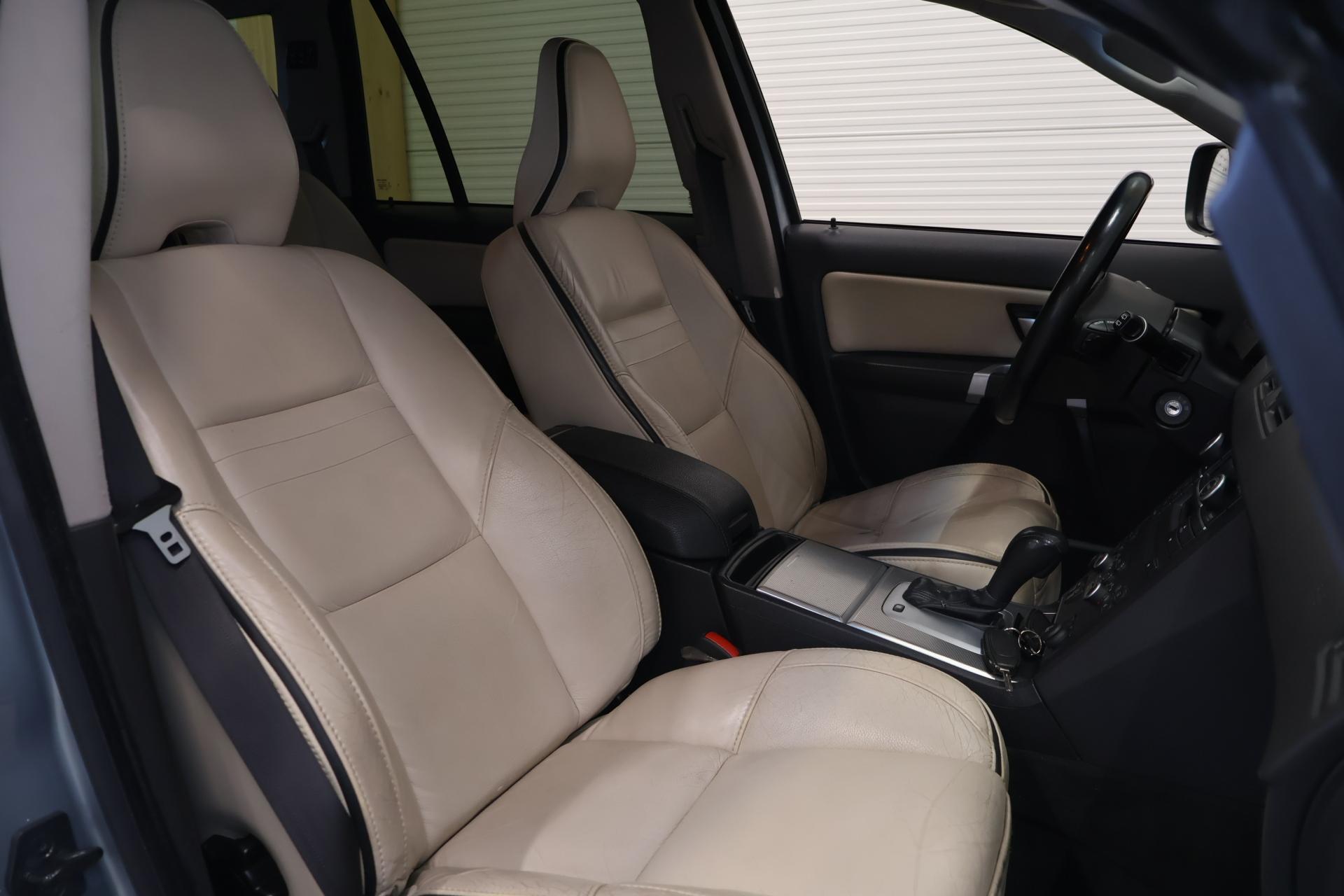 VOLVO XC90 11