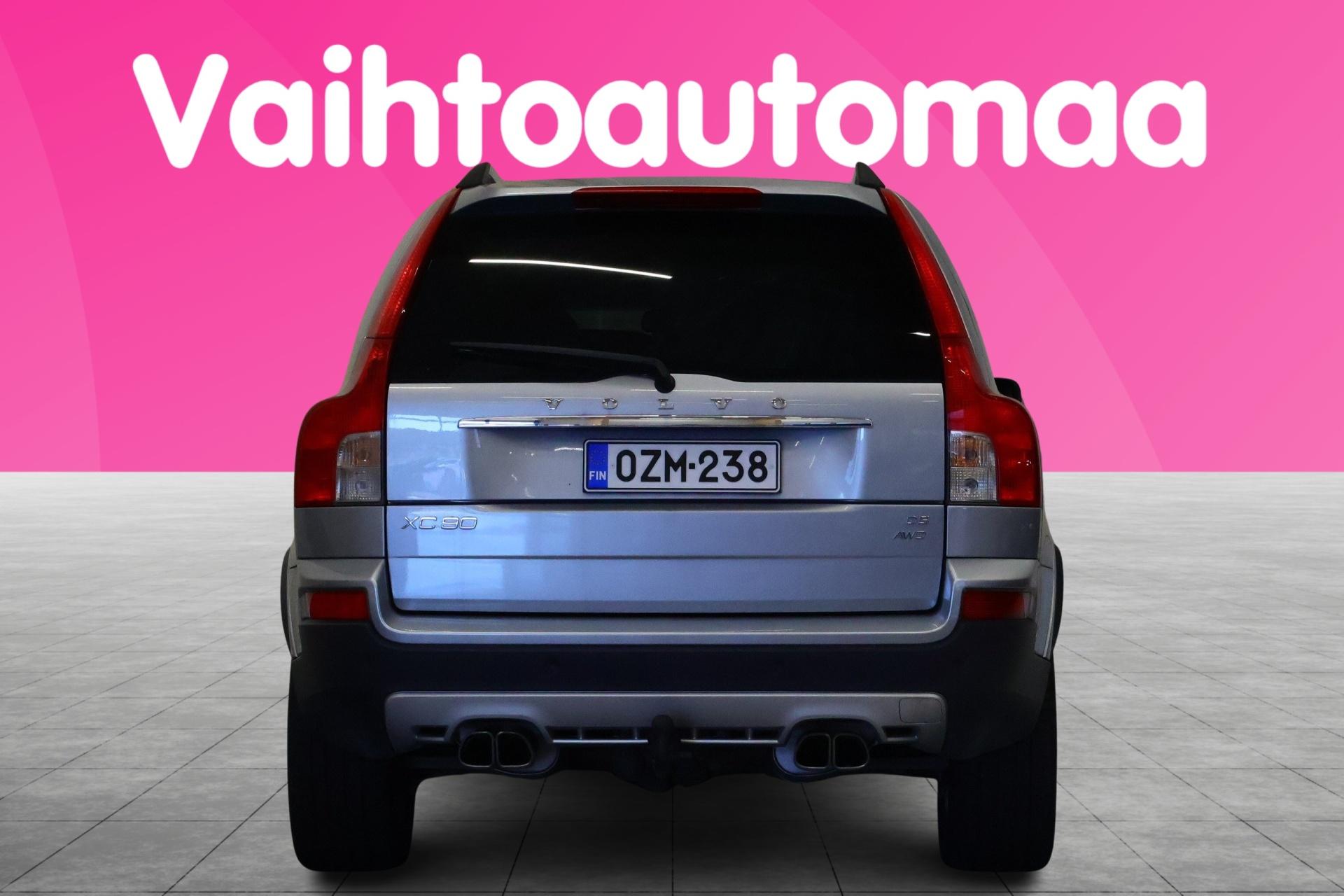 VOLVO XC90 8