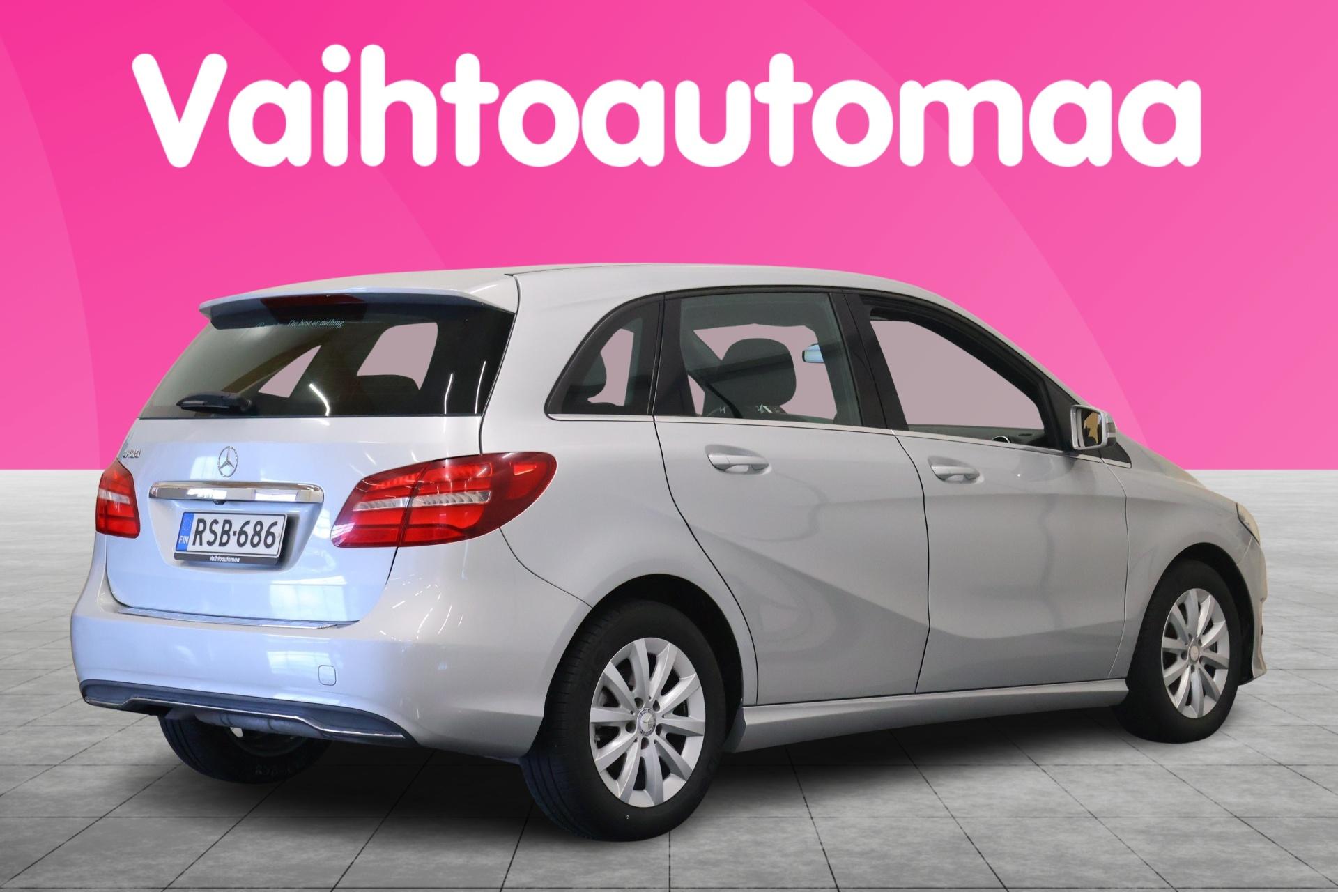 MERCEDES-BENZ B 2015