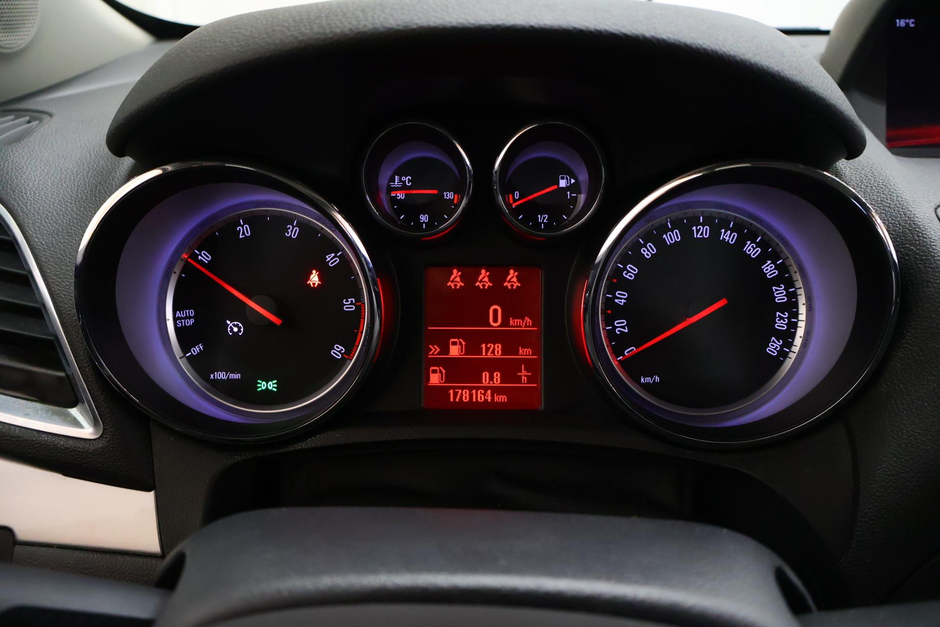 OPEL Mokka 2016