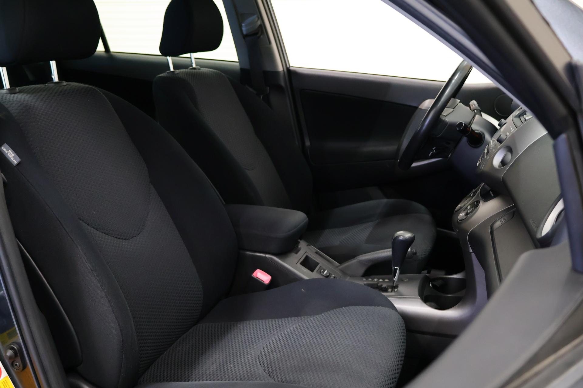 TOYOTA RAV4 2006