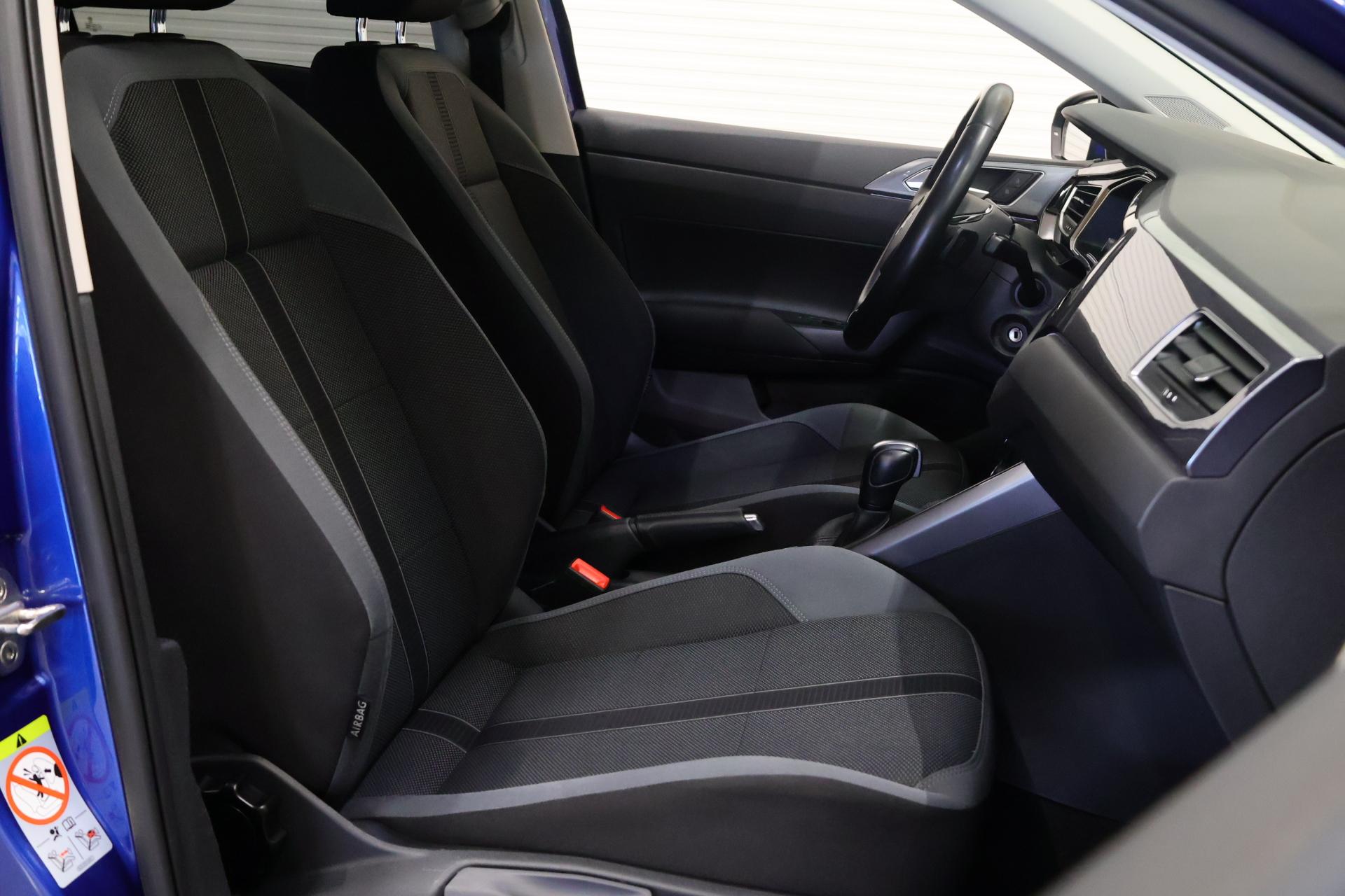 VOLKSWAGEN Polo 2020