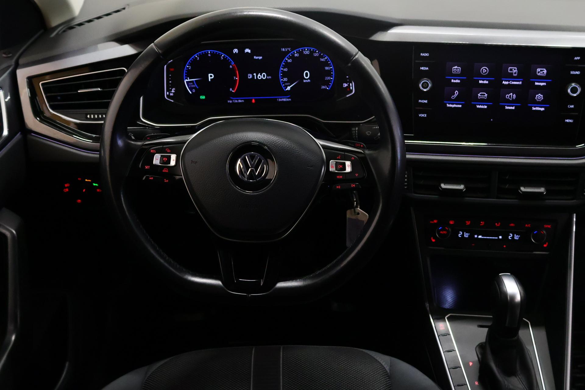 VOLKSWAGEN Polo 2020