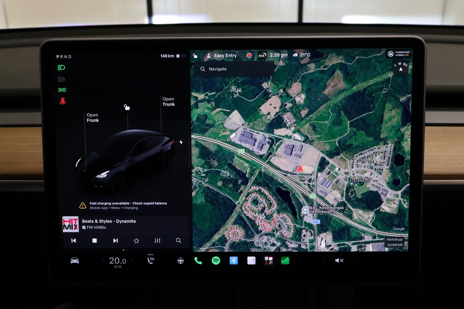 TESLA Model Y 2023