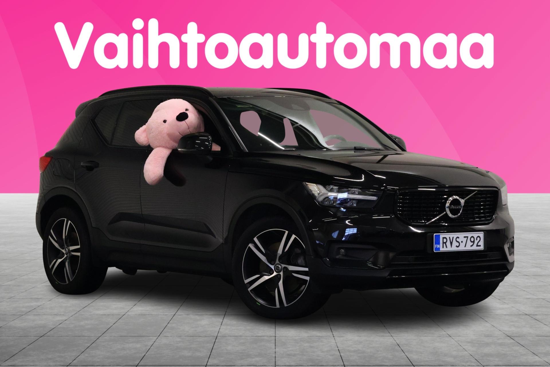 VOLVO XC40 2020