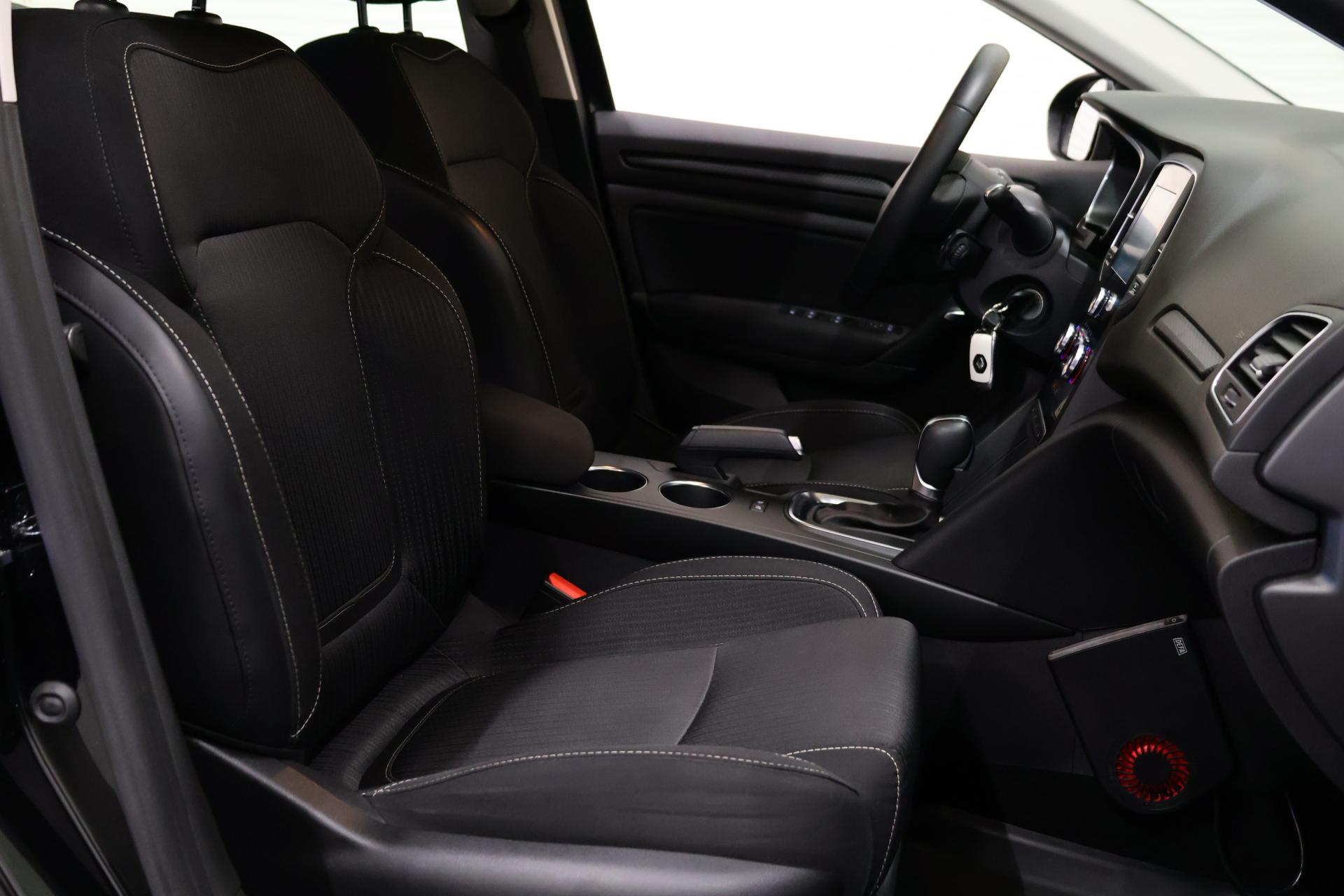 RENAULT Megane 2018