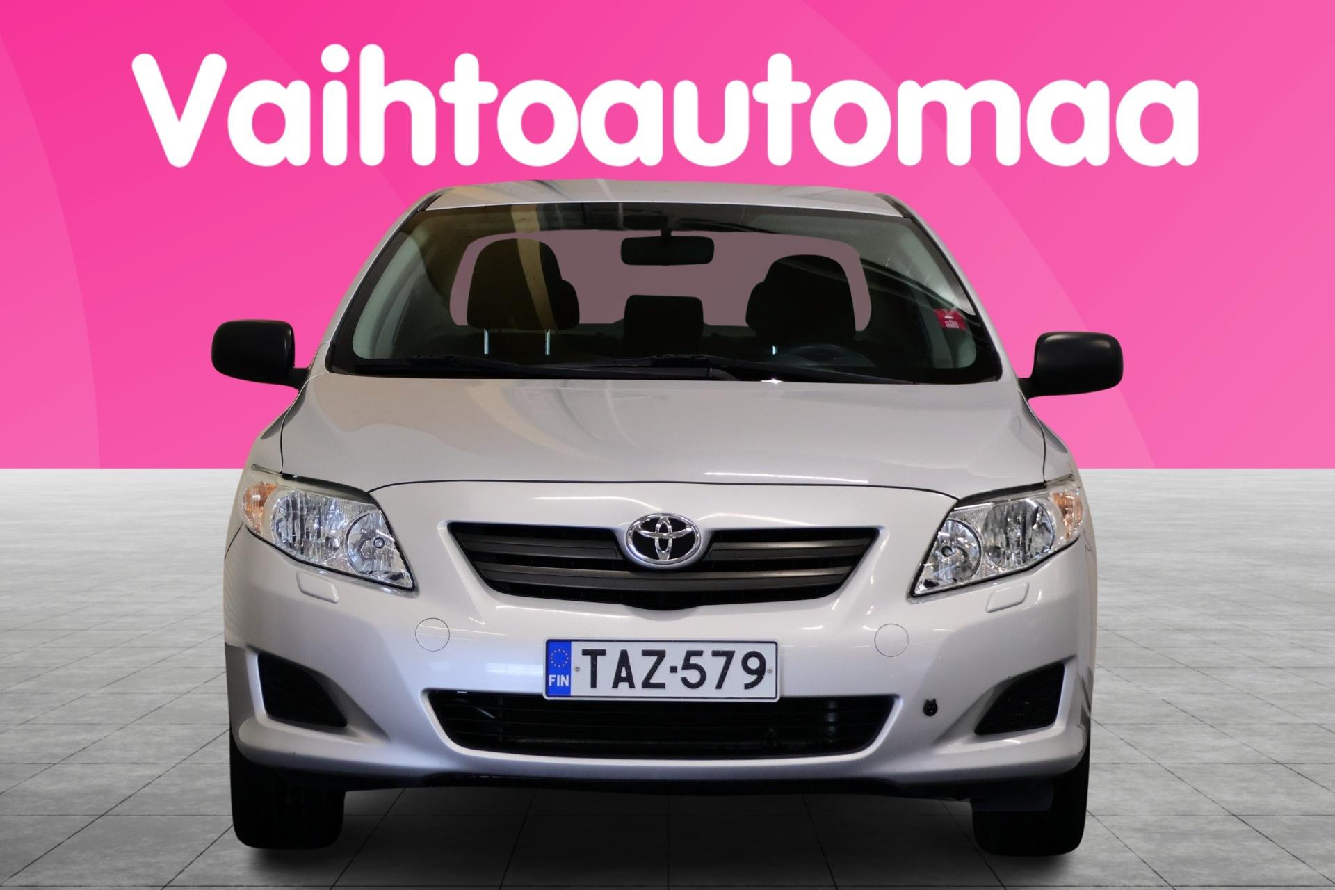 TOYOTA Corolla 2010