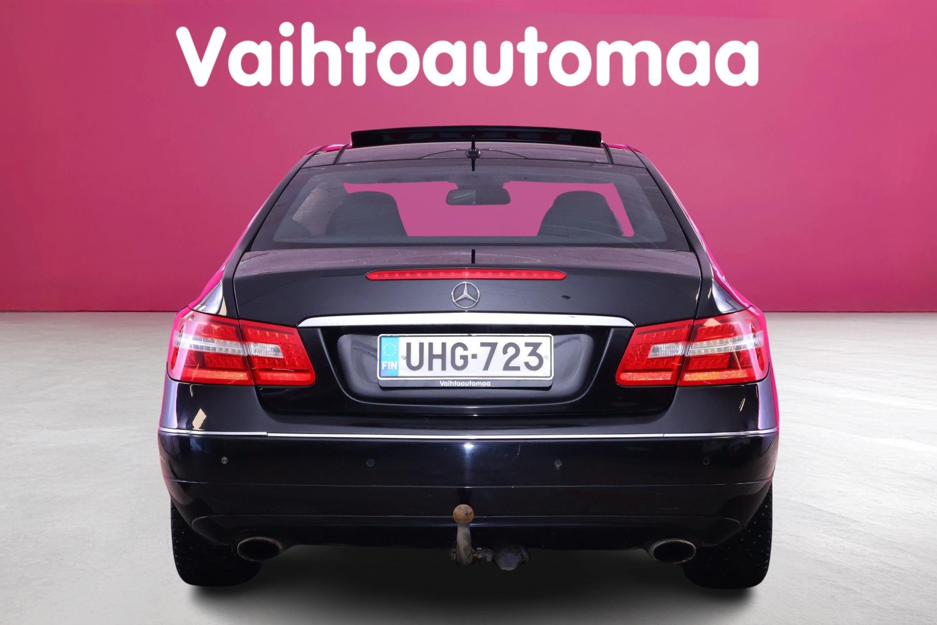 MERCEDES-BENZ E 2009