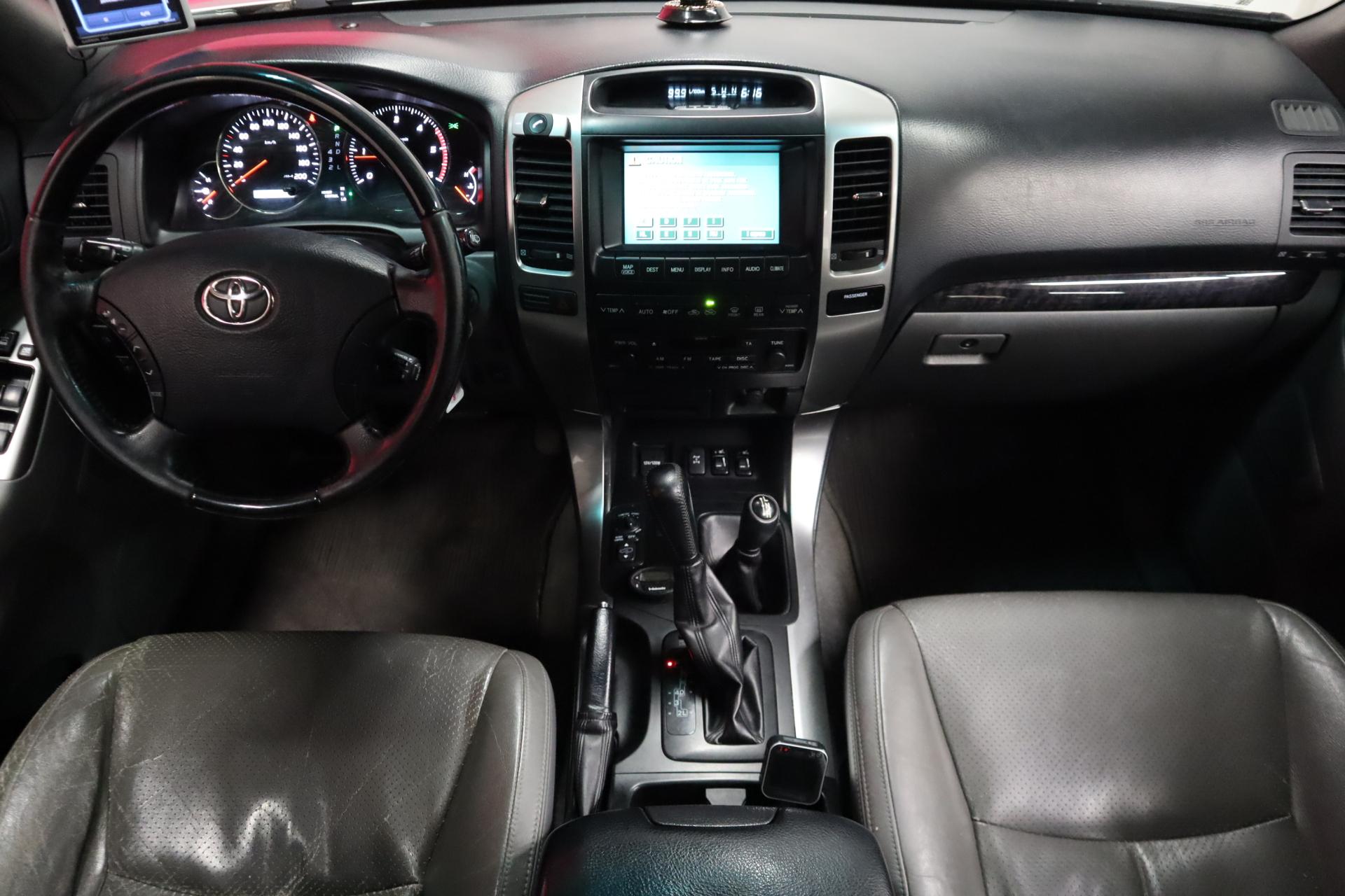 TOYOTA Land Cruiser 2009