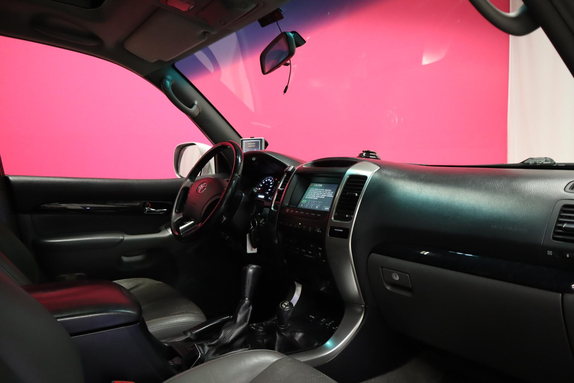 TOYOTA Land Cruiser 2009