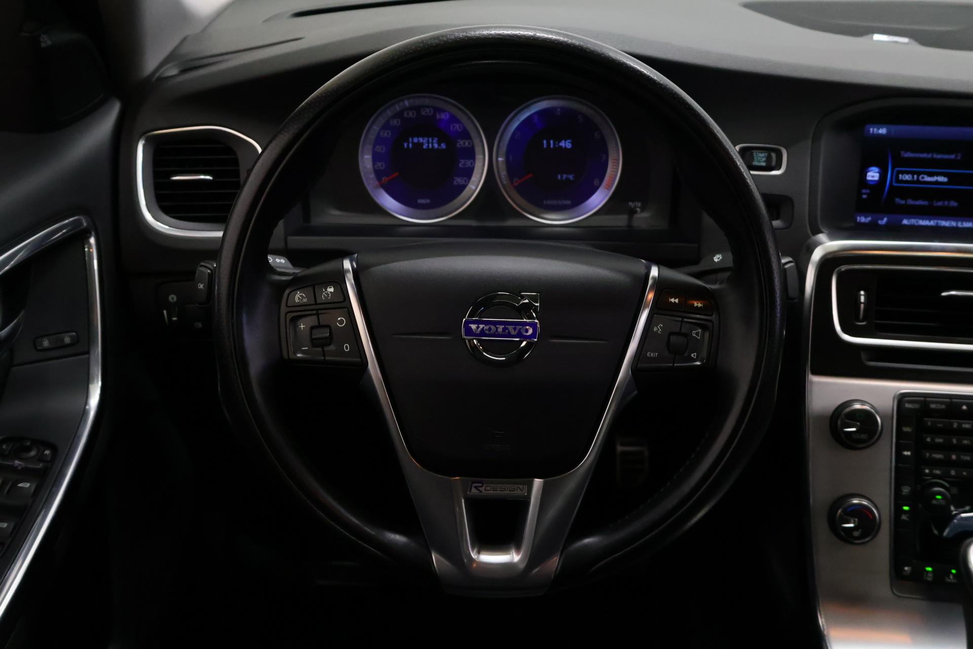 VOLVO S60 2013