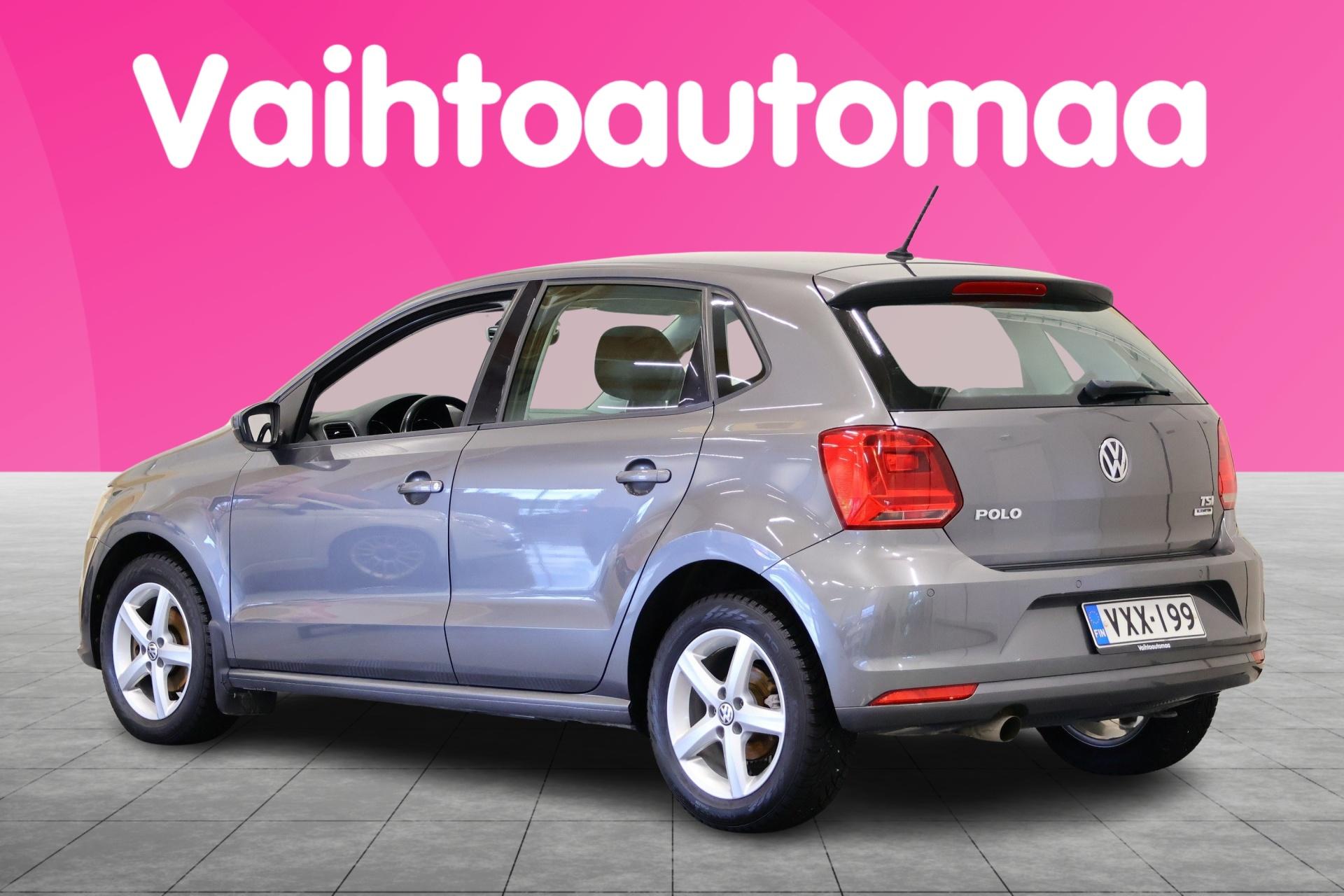 VOLKSWAGEN Polo 2016