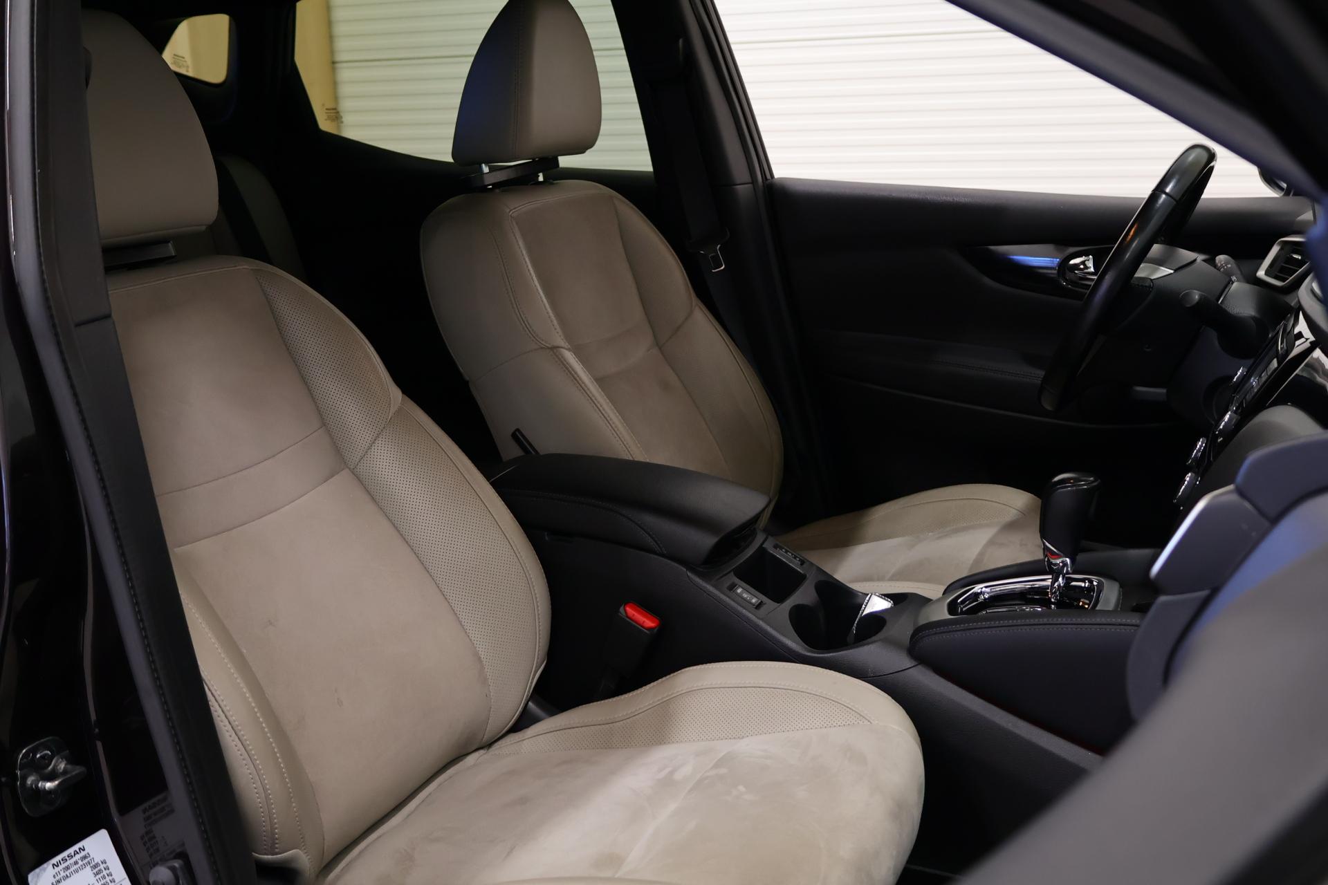 NISSAN Qashqai 2014