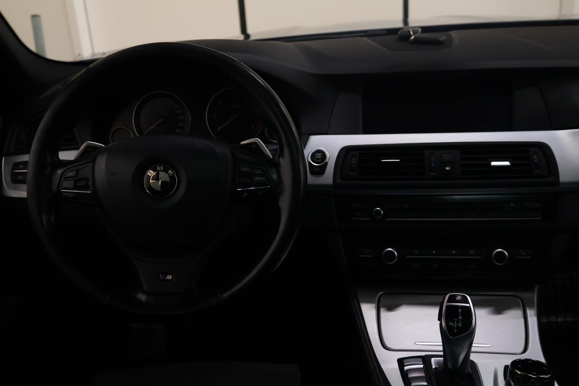BMW 520 2012