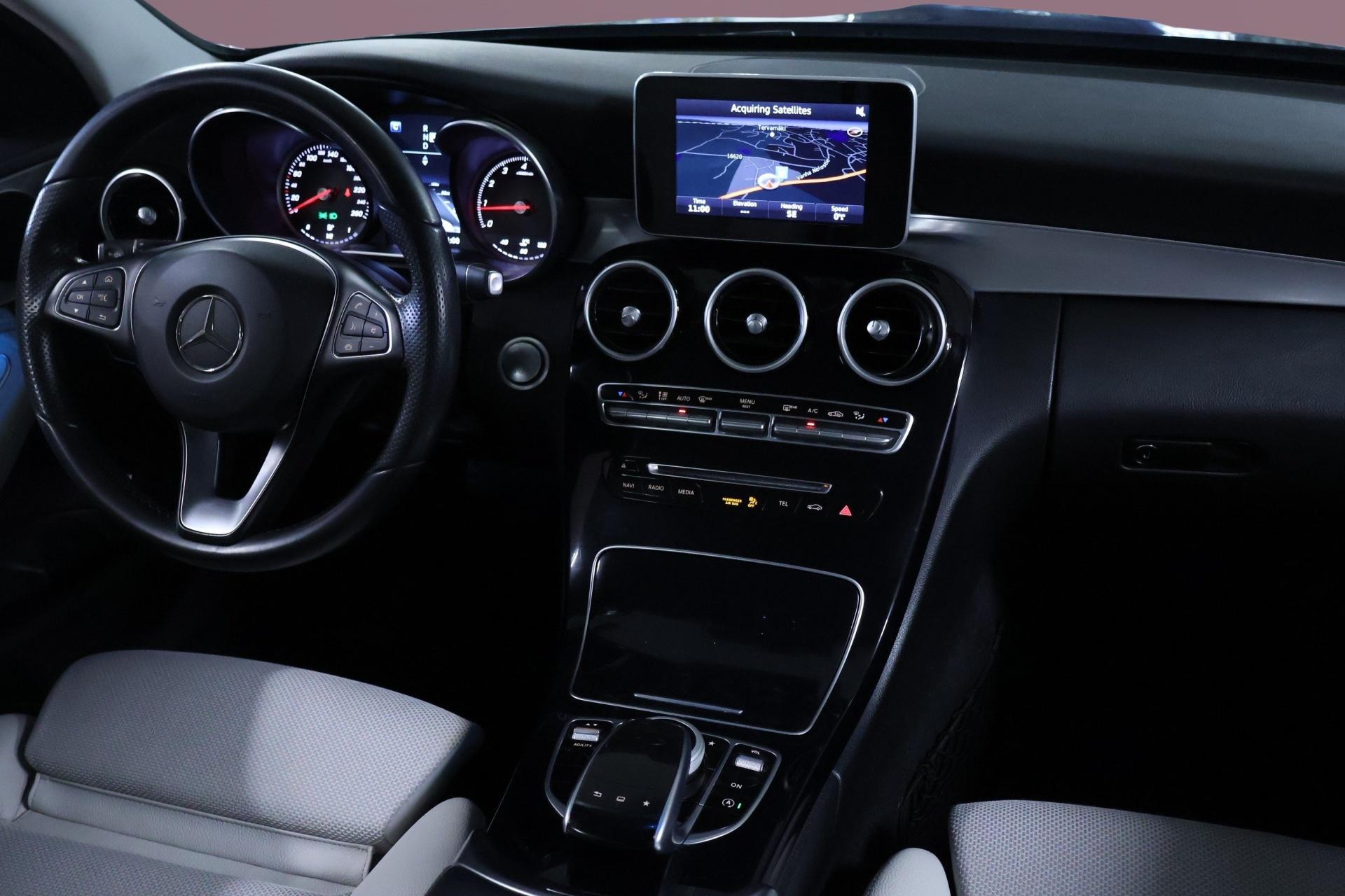 MERCEDES-BENZ C 2014