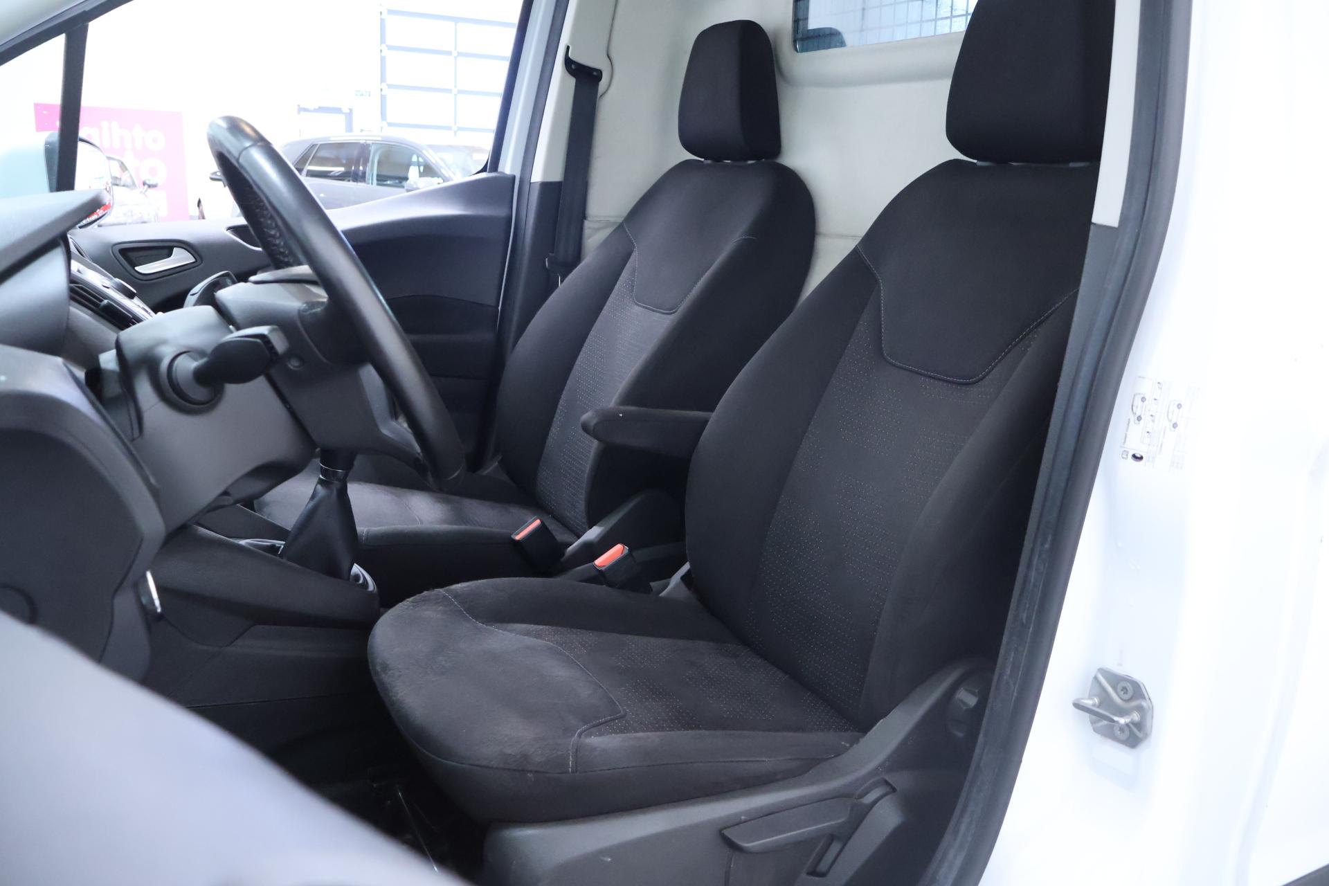 FORD Transit Courier 2016