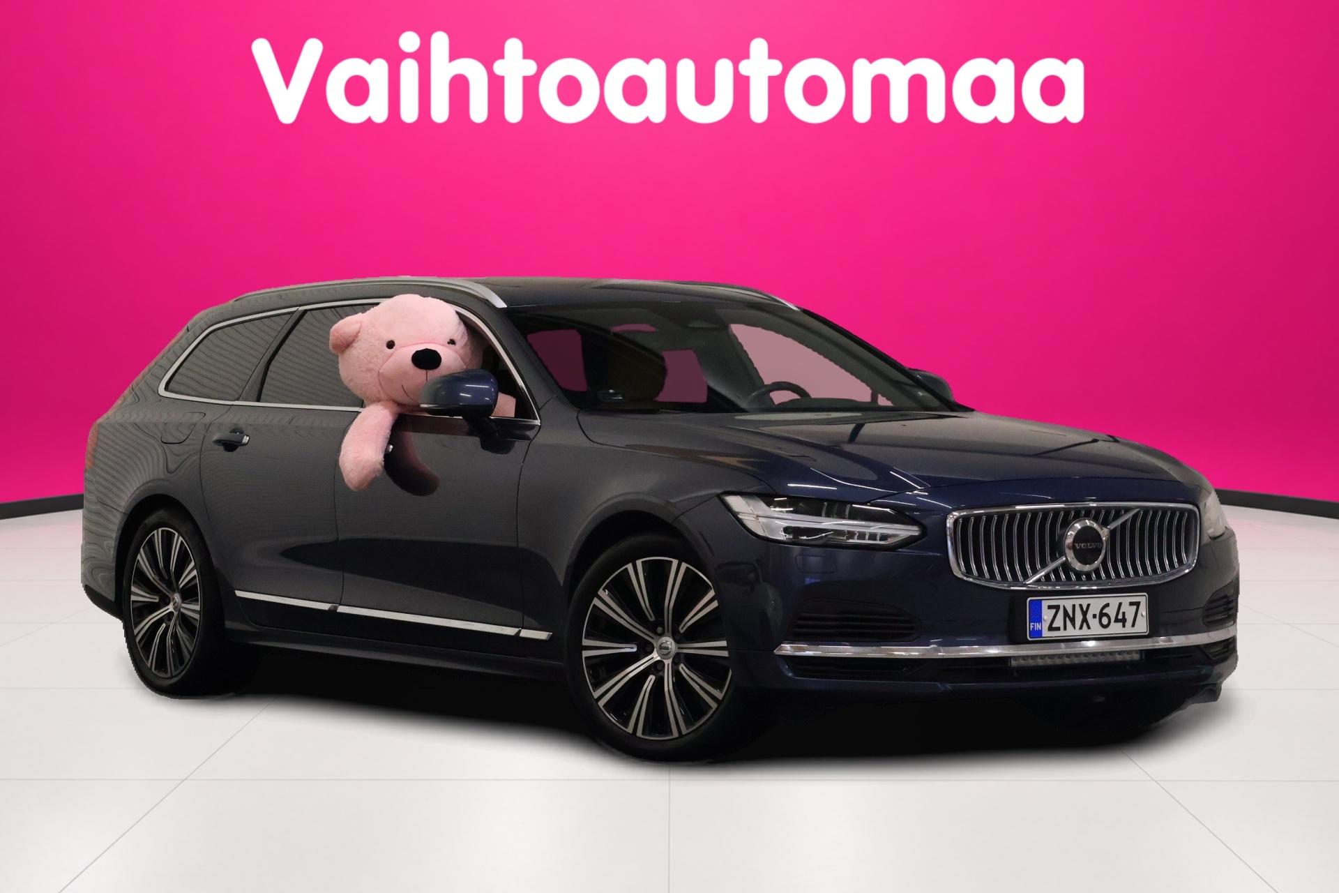 VOLVO V90 2022