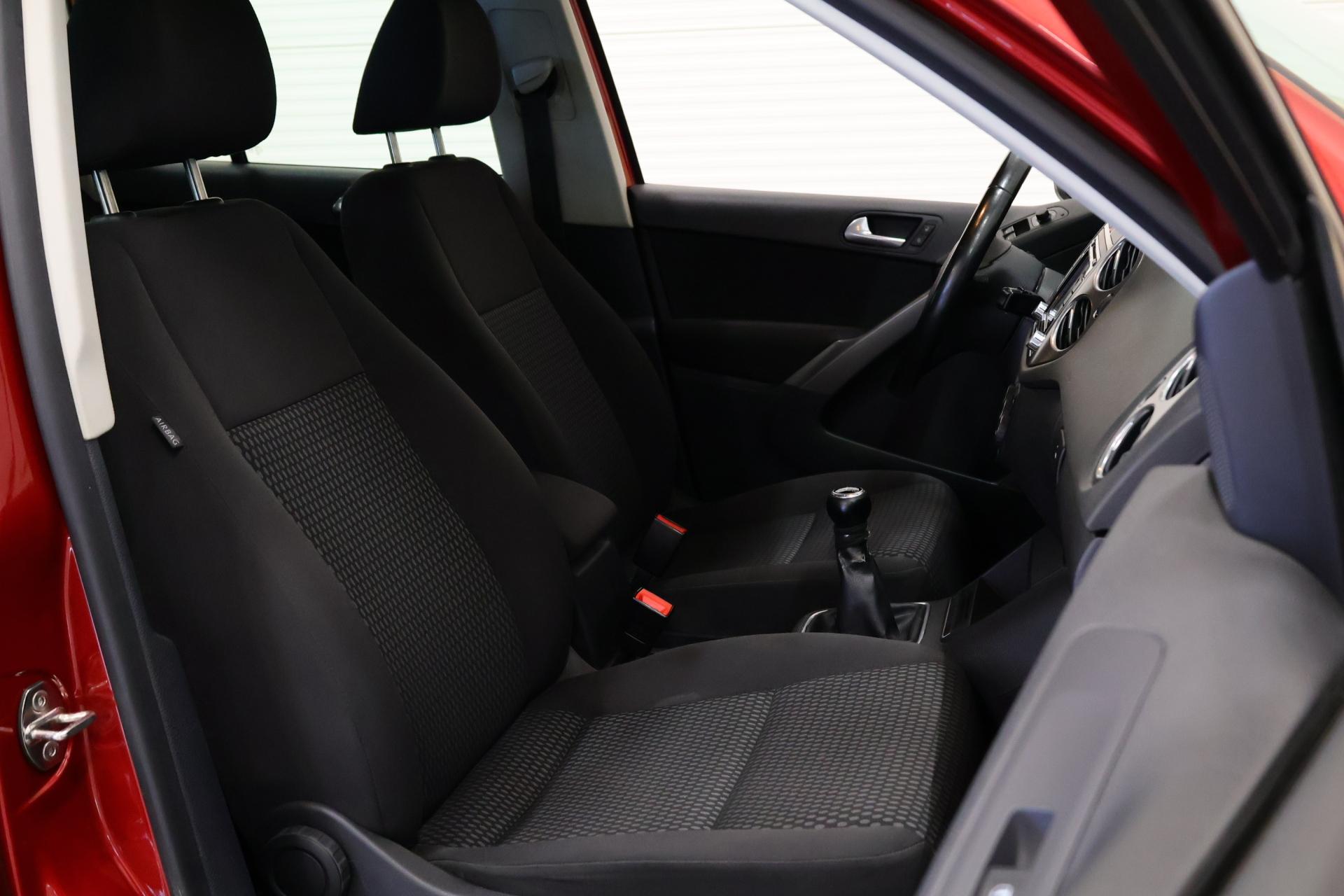 VOLKSWAGEN Tiguan 2008