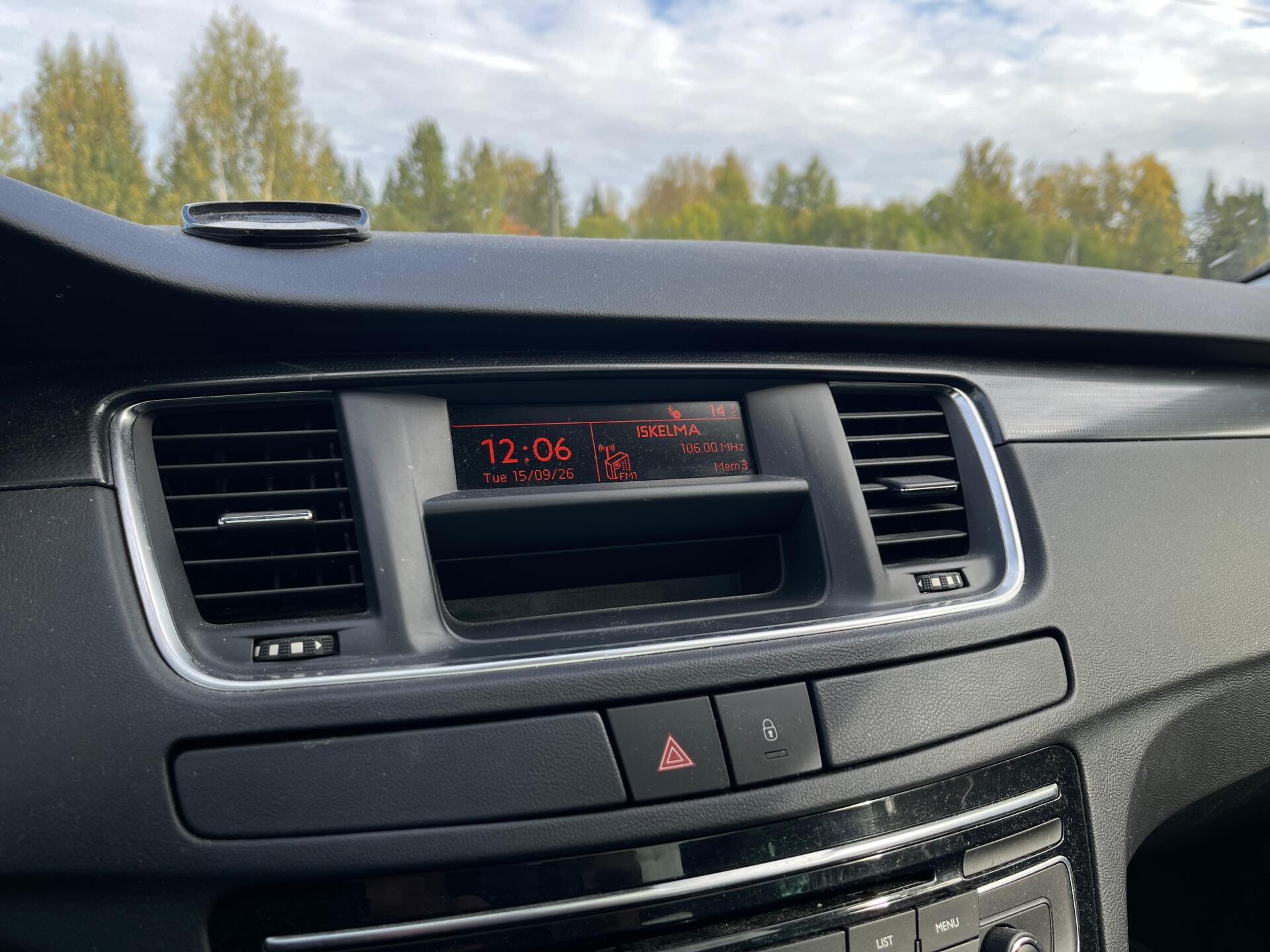 PEUGEOT 508 2011