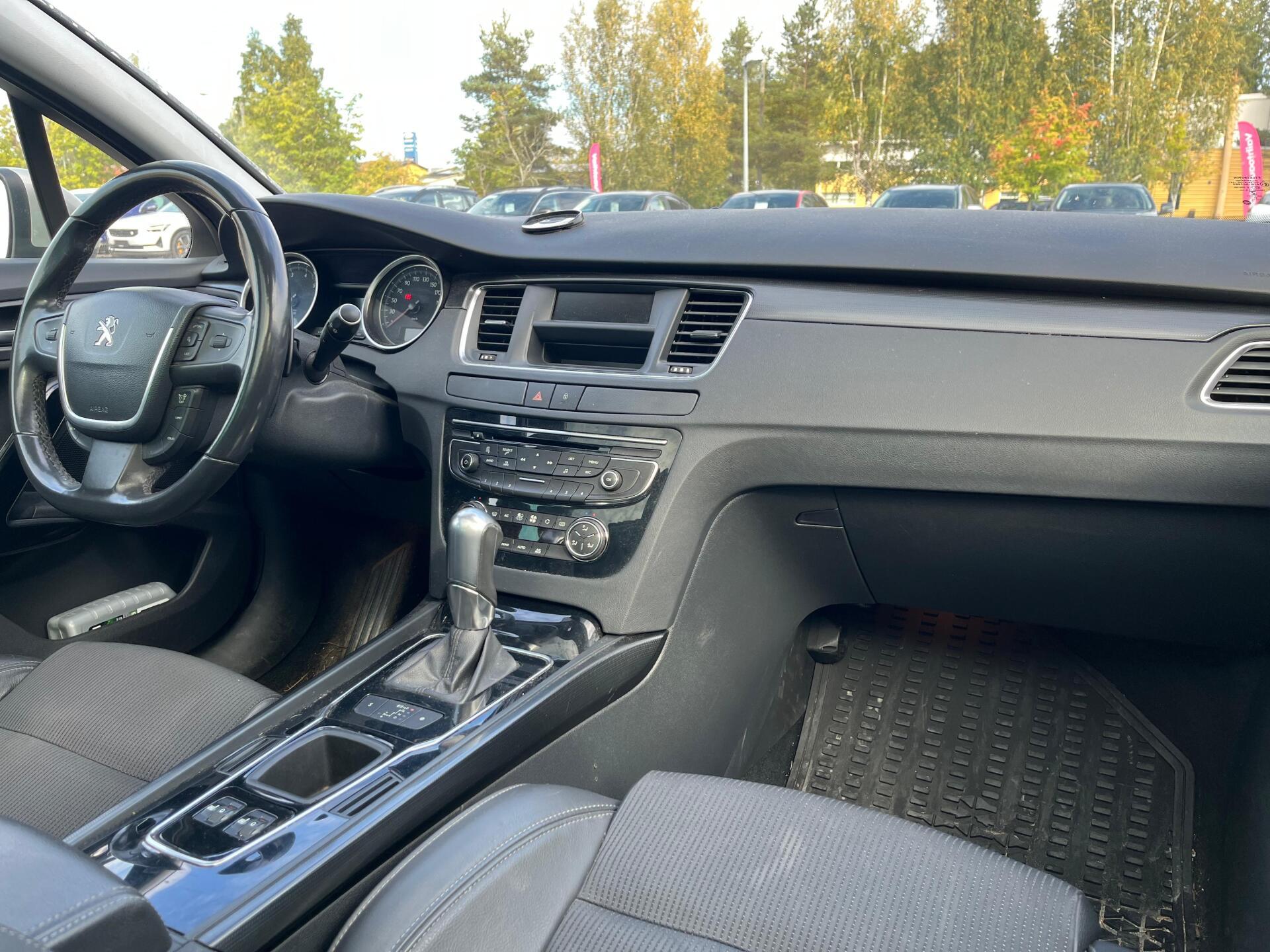 PEUGEOT 508 2011