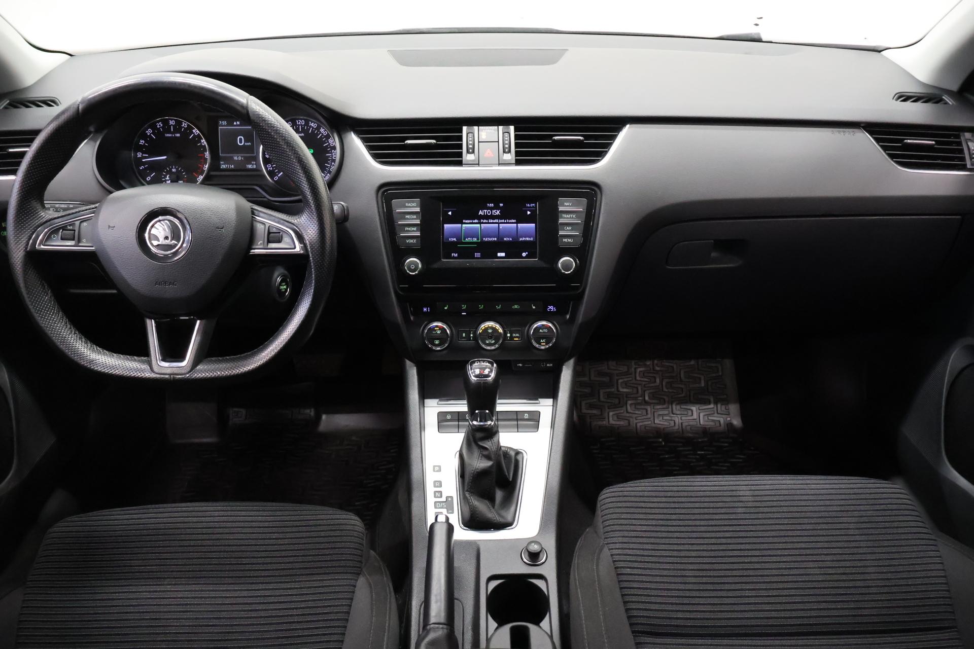SKODA Octavia 2015