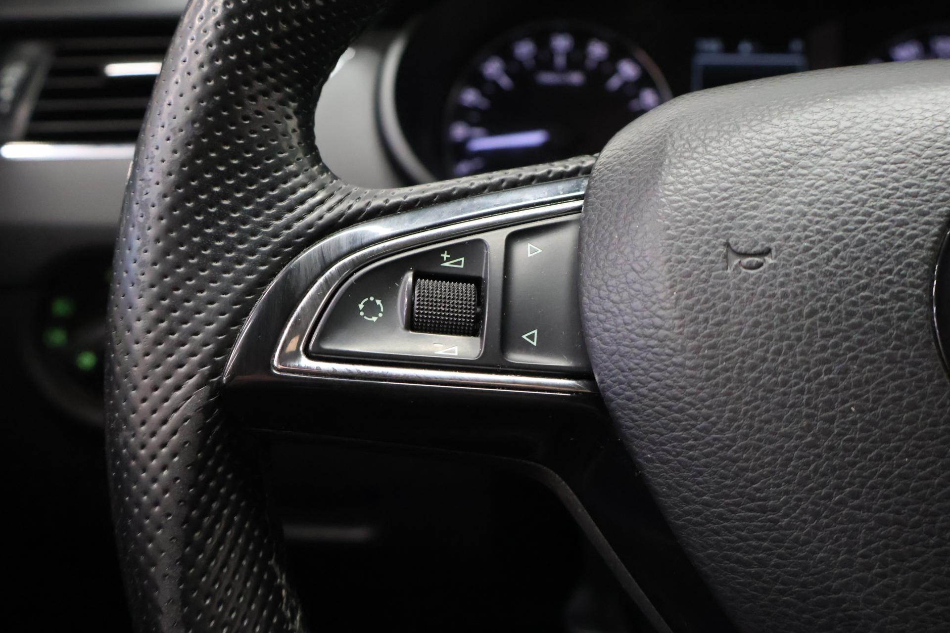 SKODA Octavia 2015
