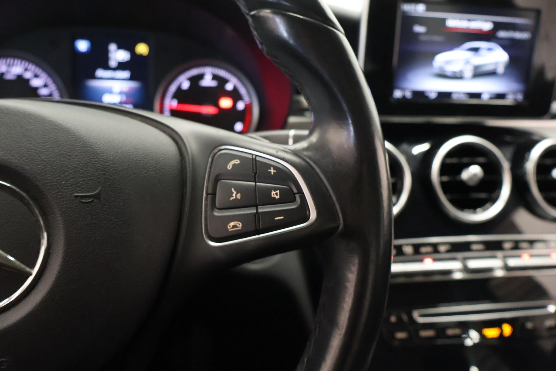 MERCEDES-BENZ C 2015