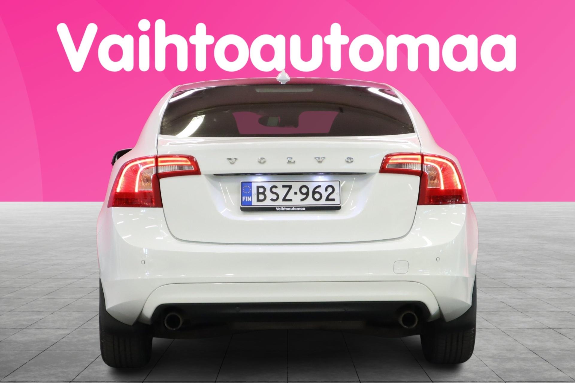 VOLVO S60 5