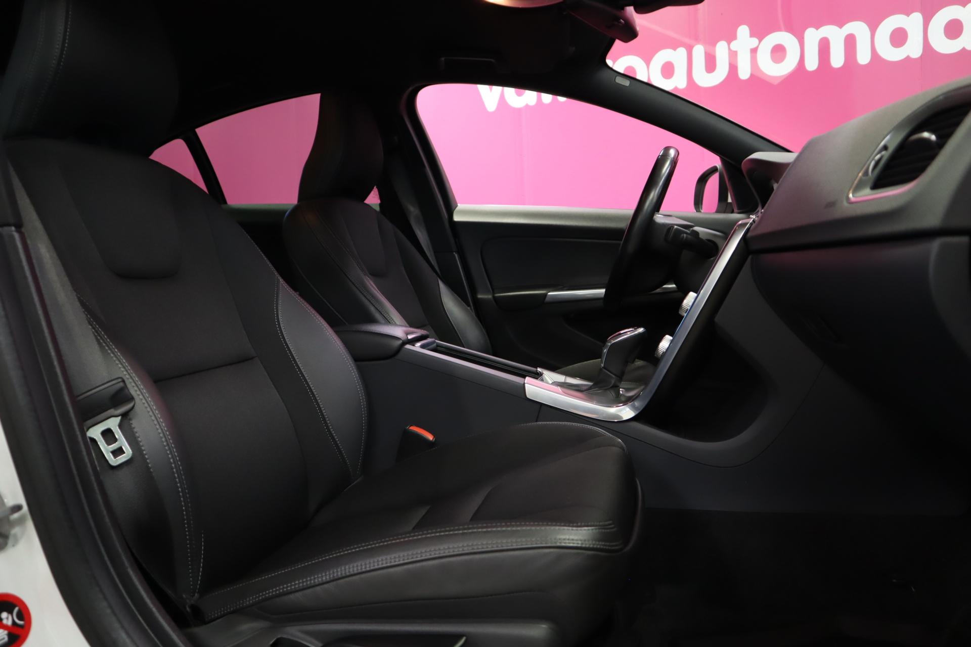 VOLVO S60 7