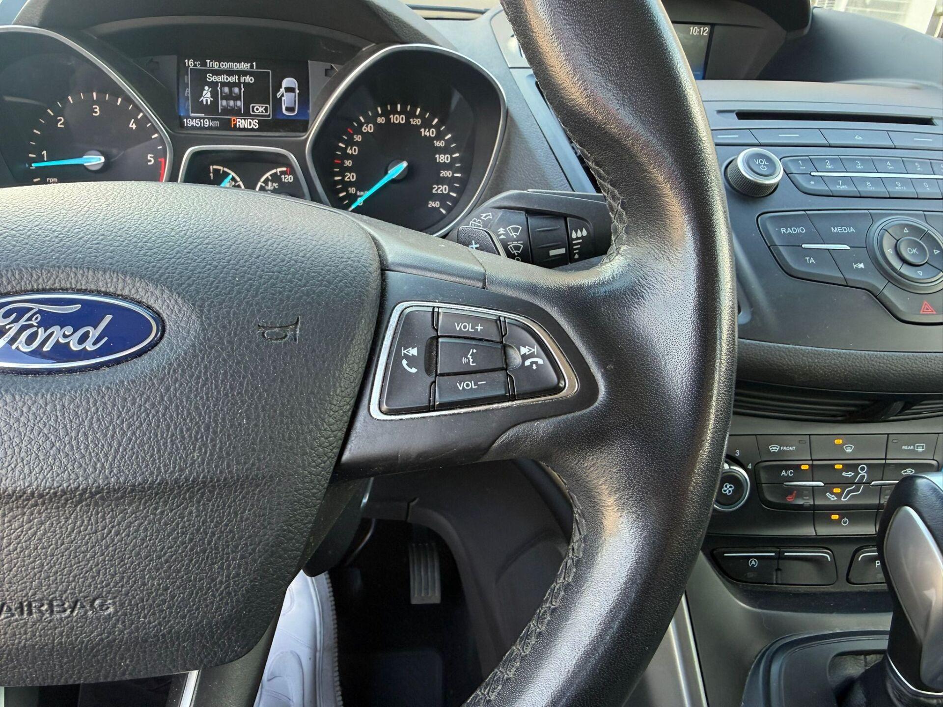 FORD Kuga 2017