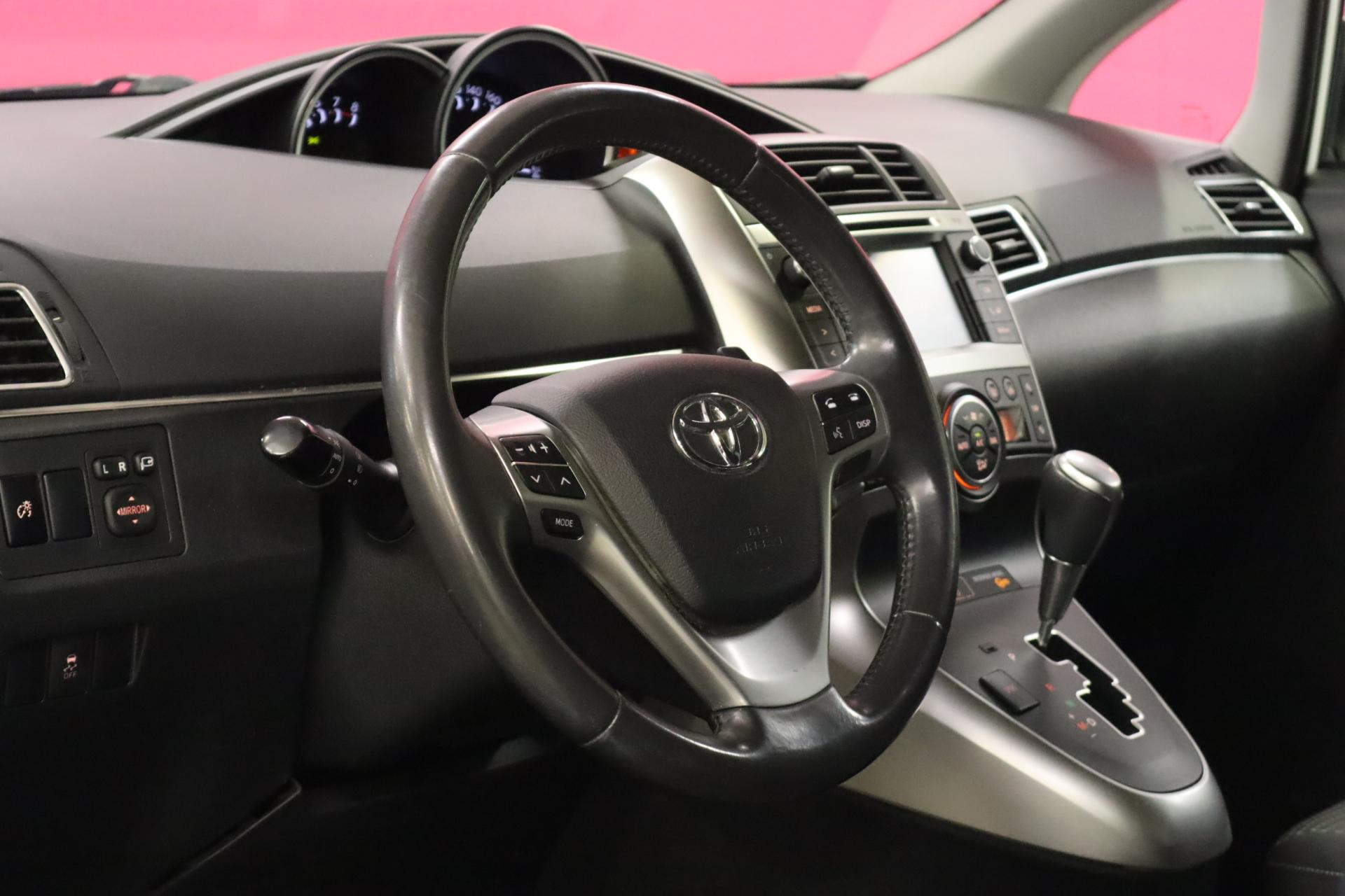 TOYOTA Verso 2014