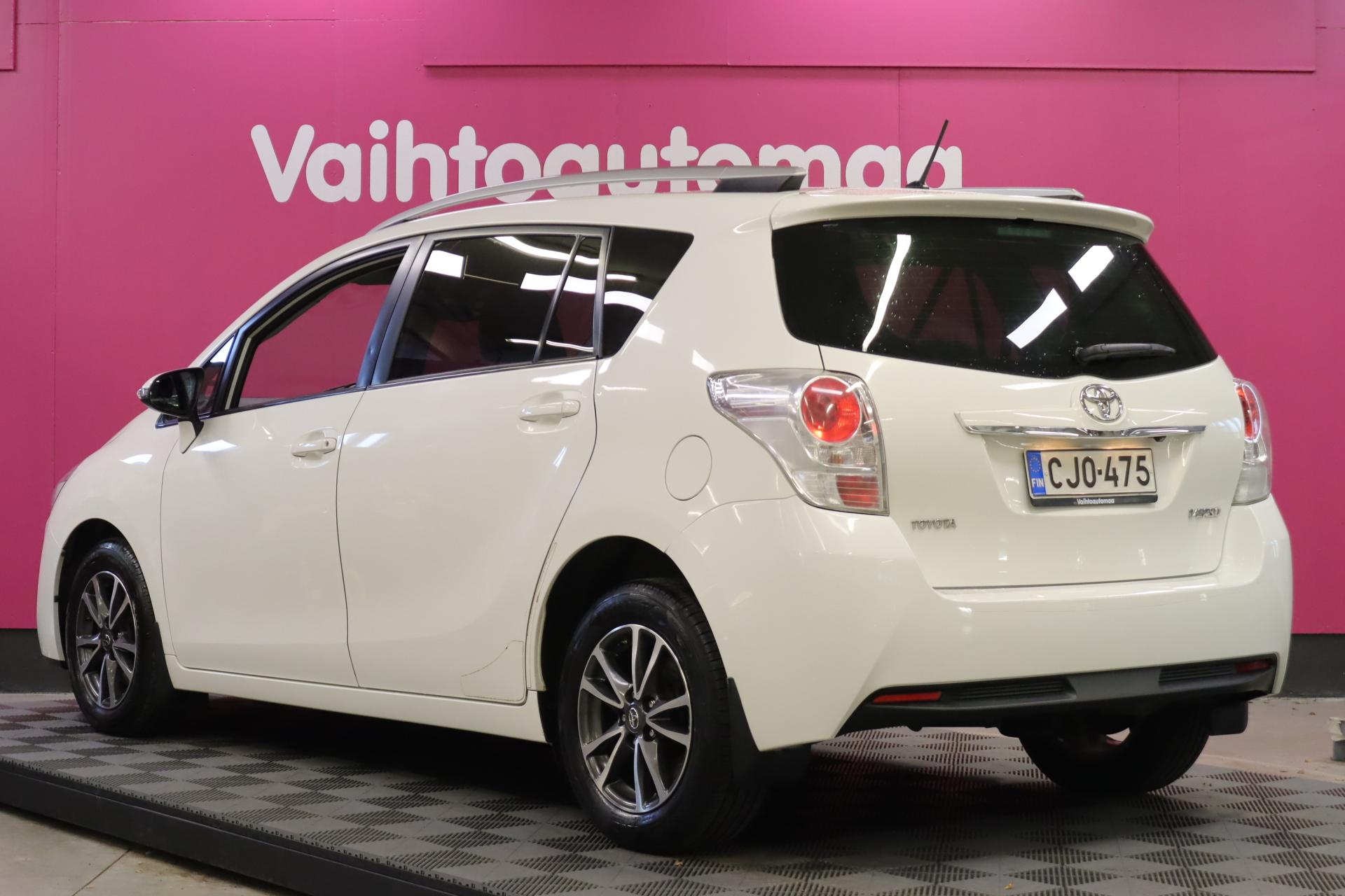 TOYOTA Verso 2014