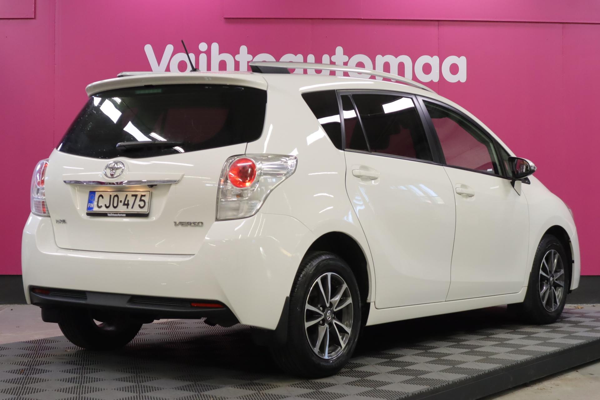 TOYOTA Verso 2014
