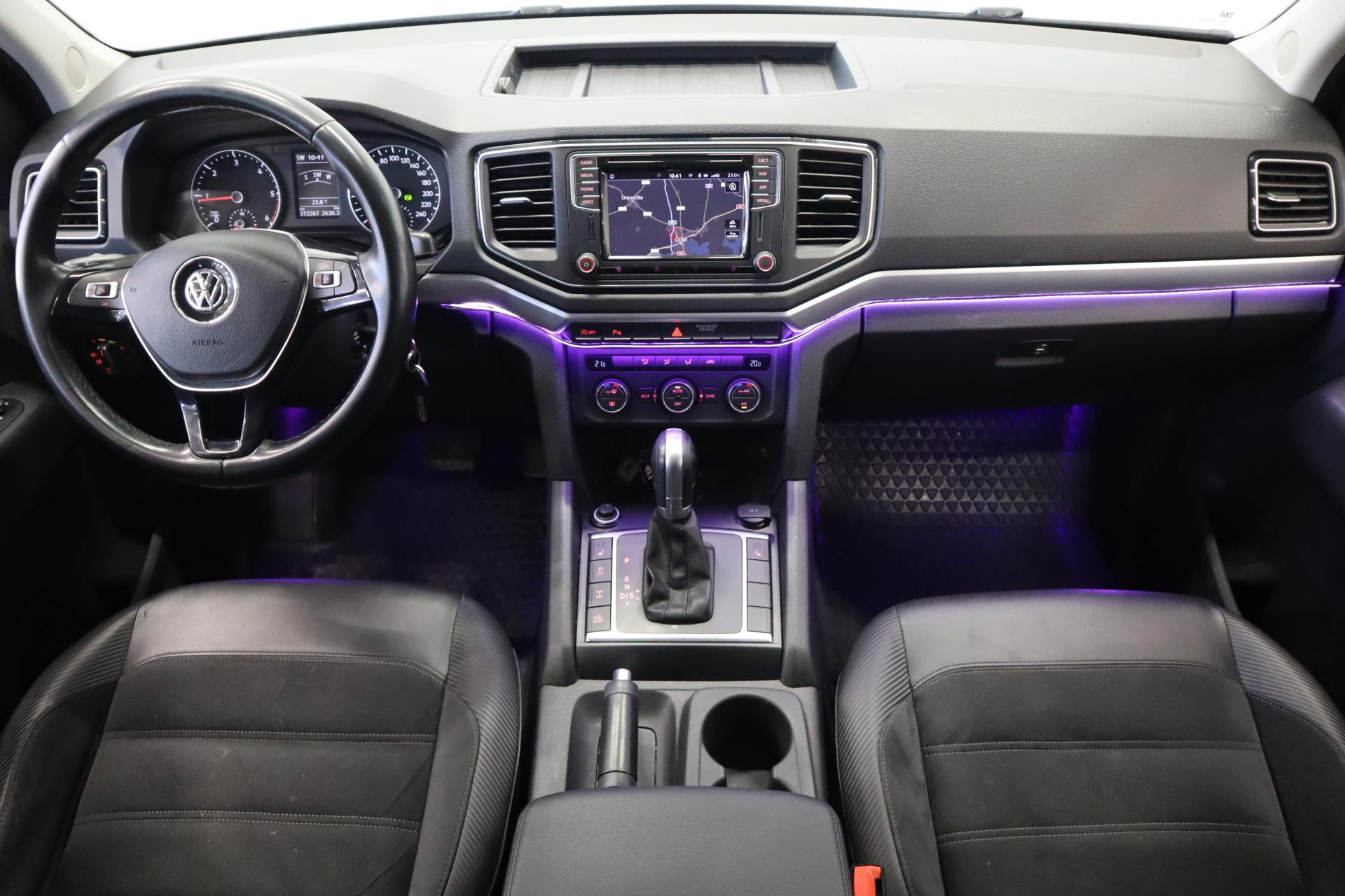 VOLKSWAGEN Amarok 2018