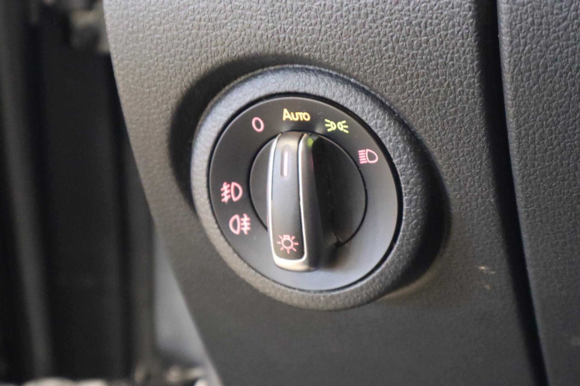 VOLKSWAGEN Amarok 2018