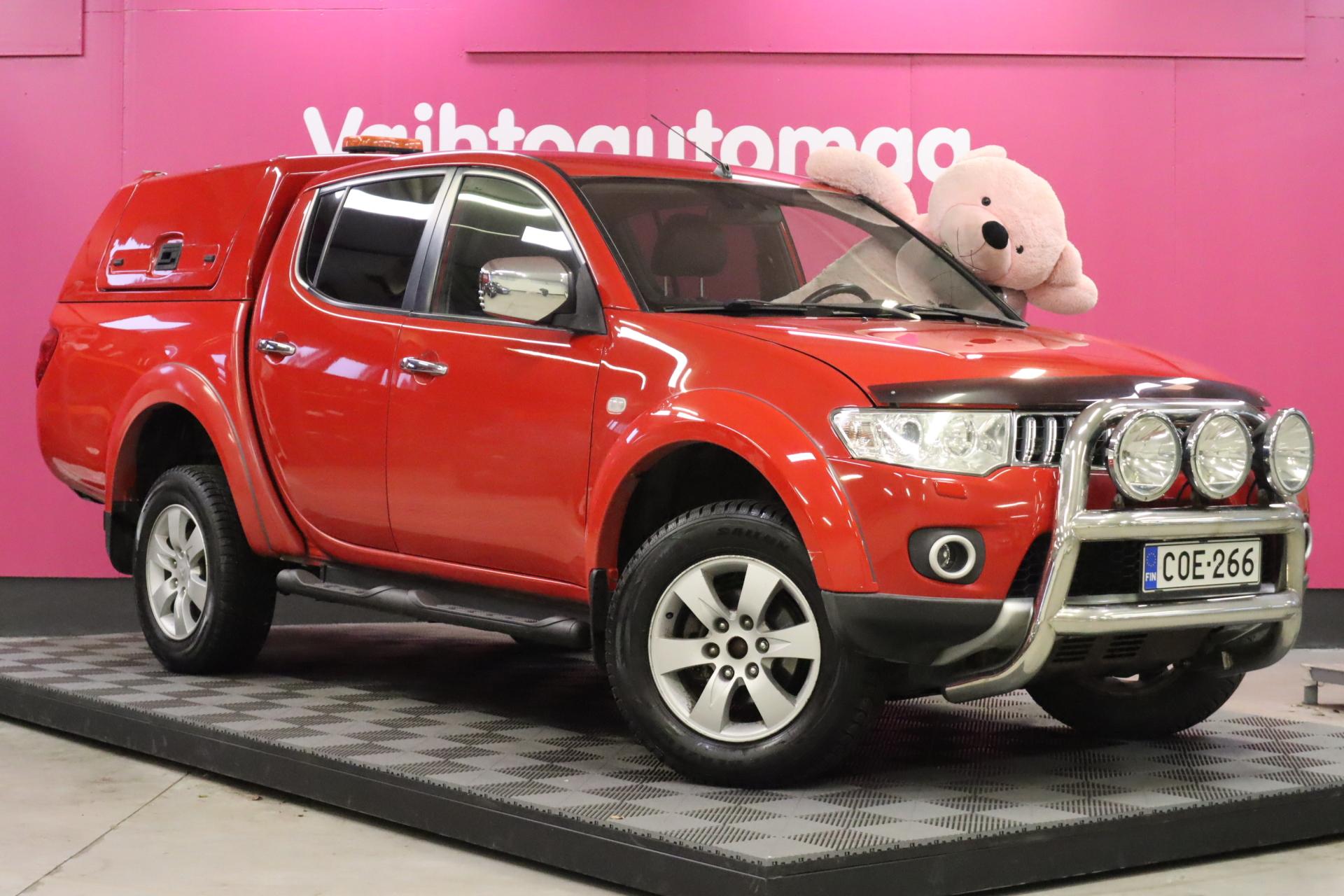 MITSUBISHI L200 2012