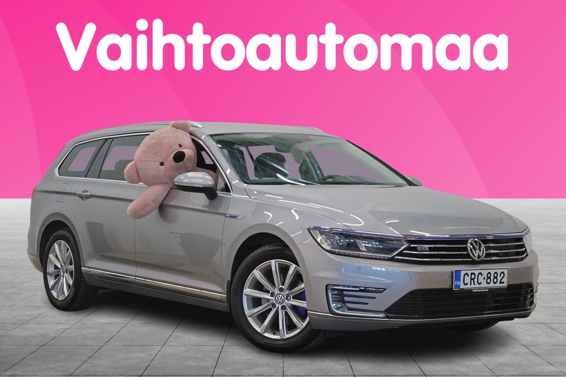 VOLKSWAGEN Passat 2018