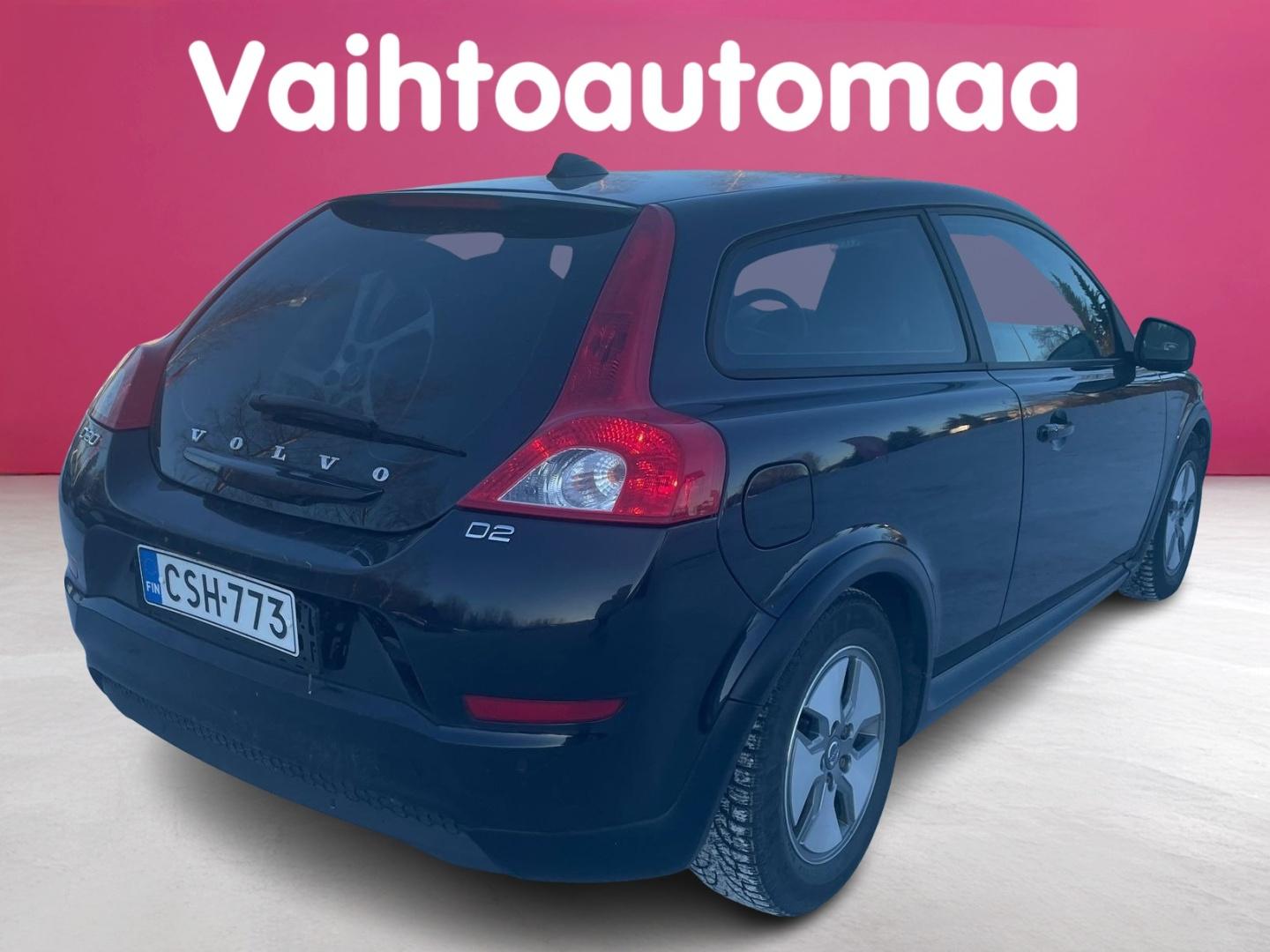 VOLVO C30 2011